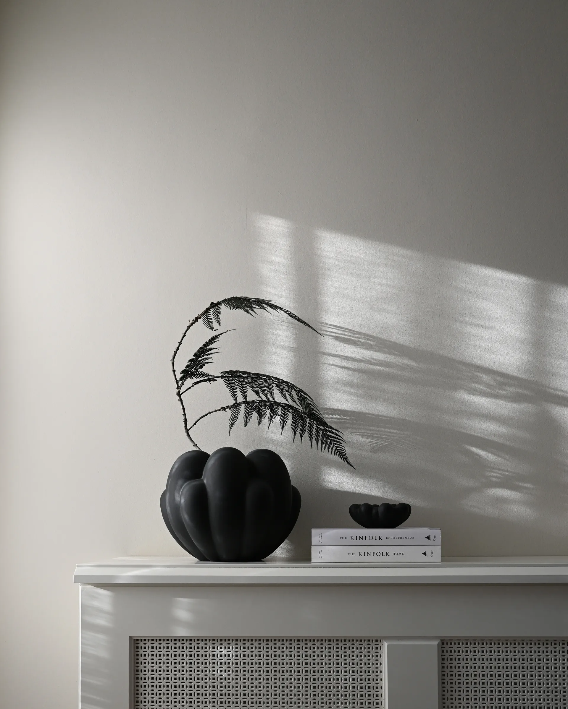 Bloom βάζο μικρό 22,5x24 εκ., Black 101 Copenhagen