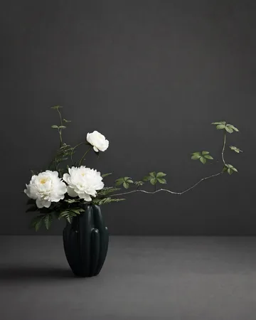 Bloom slim βάζο mini 34x19,5 cm - Σκούρο πράσινο - 101 Copenhagen