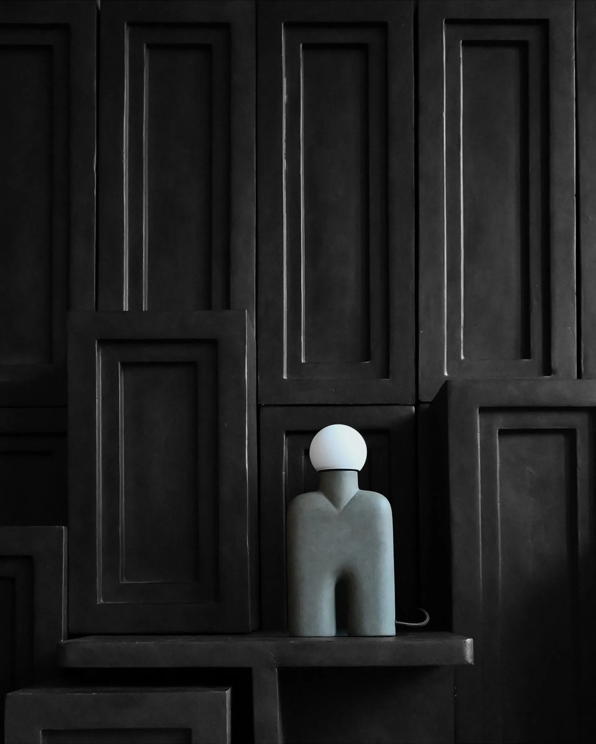 Cobra επιτραπέζιο φωτιστικό 35 εκ, Σκούρο Γκρί 101 Copenhagen