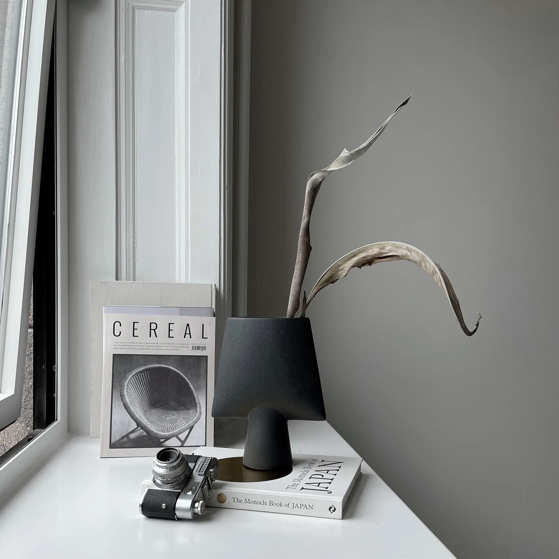 Βάζο Sphere τετράγωνο mini, Μαύρο 101 Copenhagen