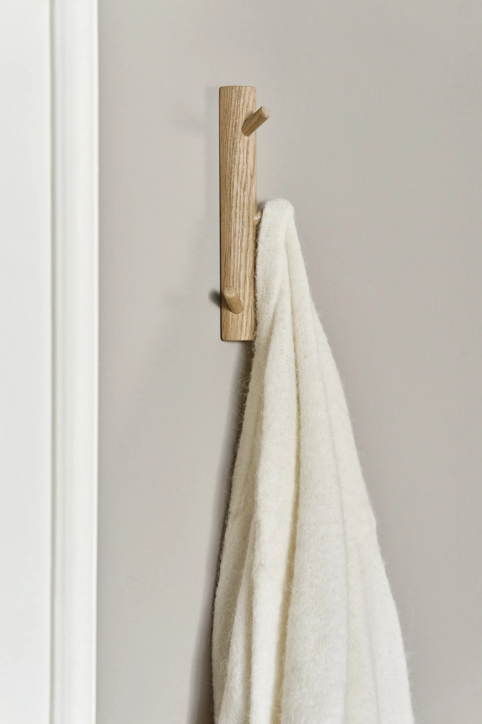 Allsarp κάθετη ράγα κρεμάσματος με 3 γάντζους, Βελανιδιά 1898