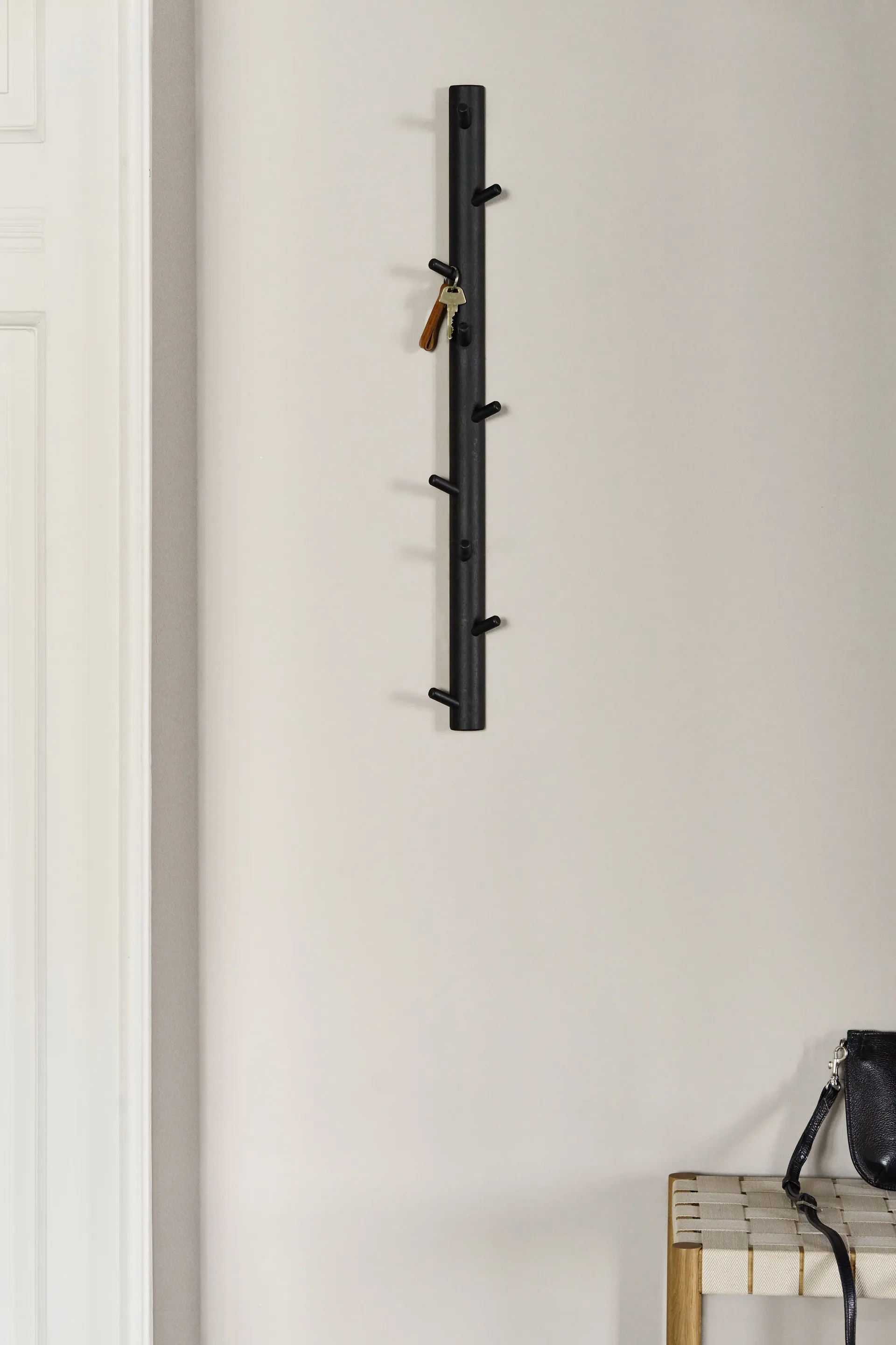 Allsarp κάθετη κρεμάστρα με 9 γάντζους, Βαμμένη μαύρη σημύδα 1898