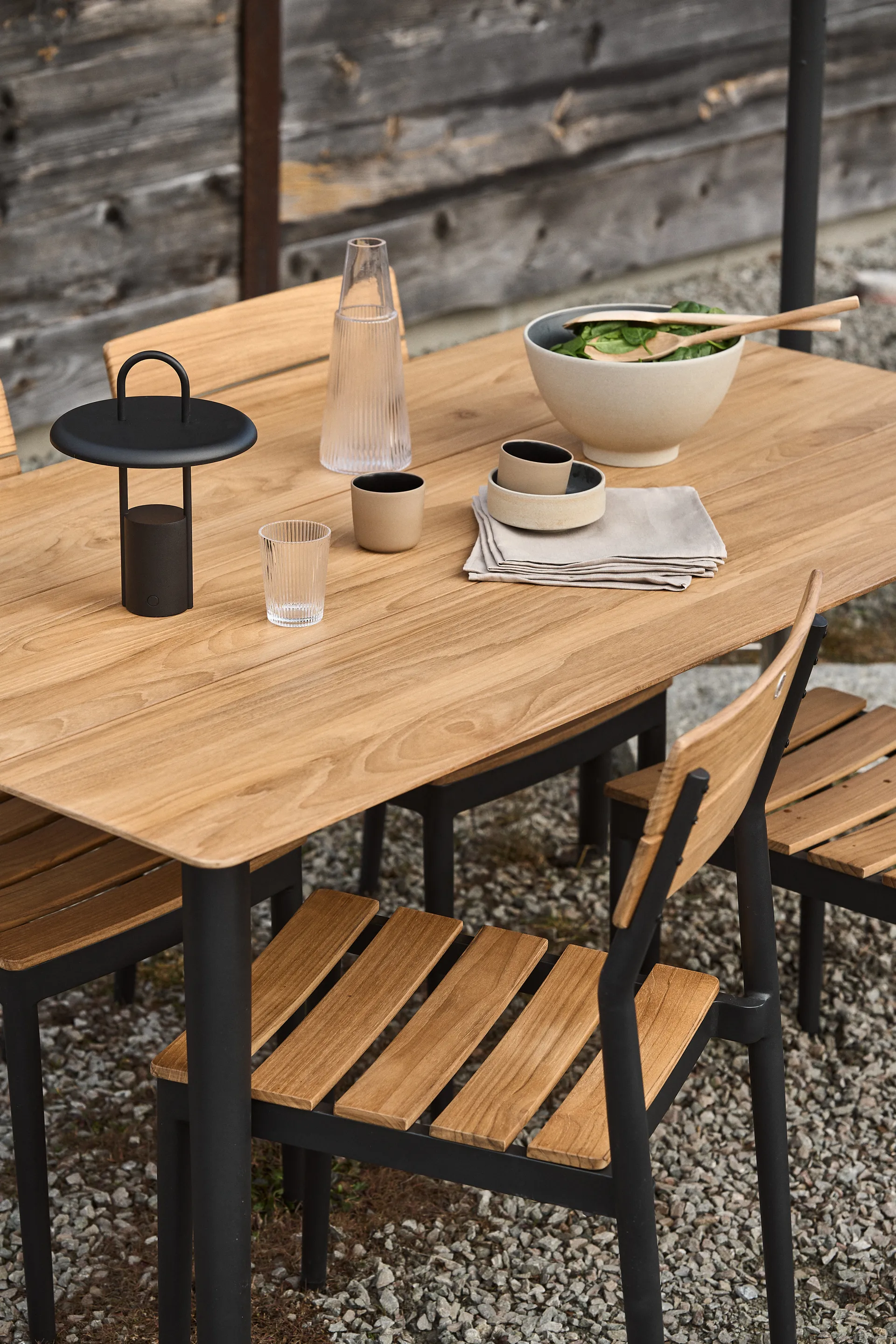 Σετ τραπεζαρίας Björnö με 4 καρέκλες 1898