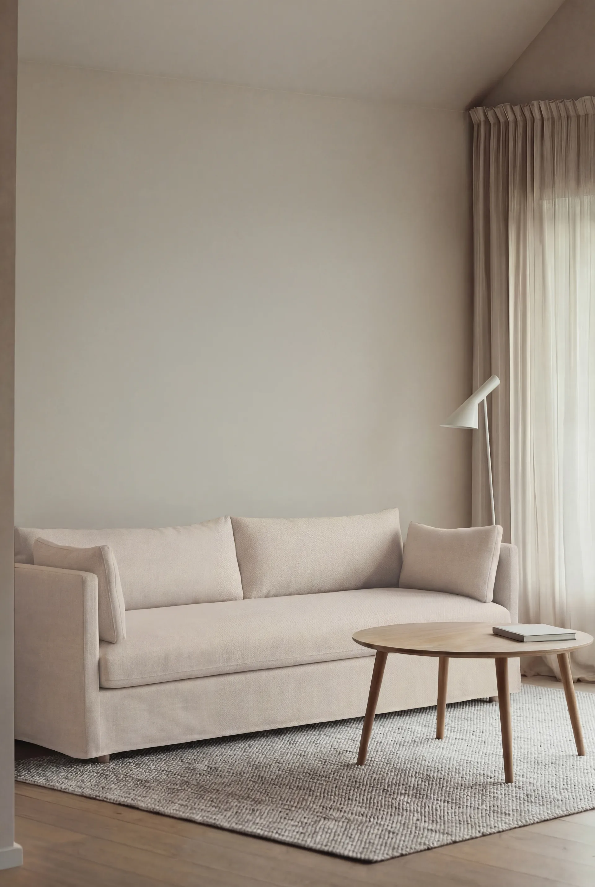 Linnevik καναπές, Caleido beige 9600-Λευκή λαδωμένη δρυς, 4 θέσεων, με φούστα 1898