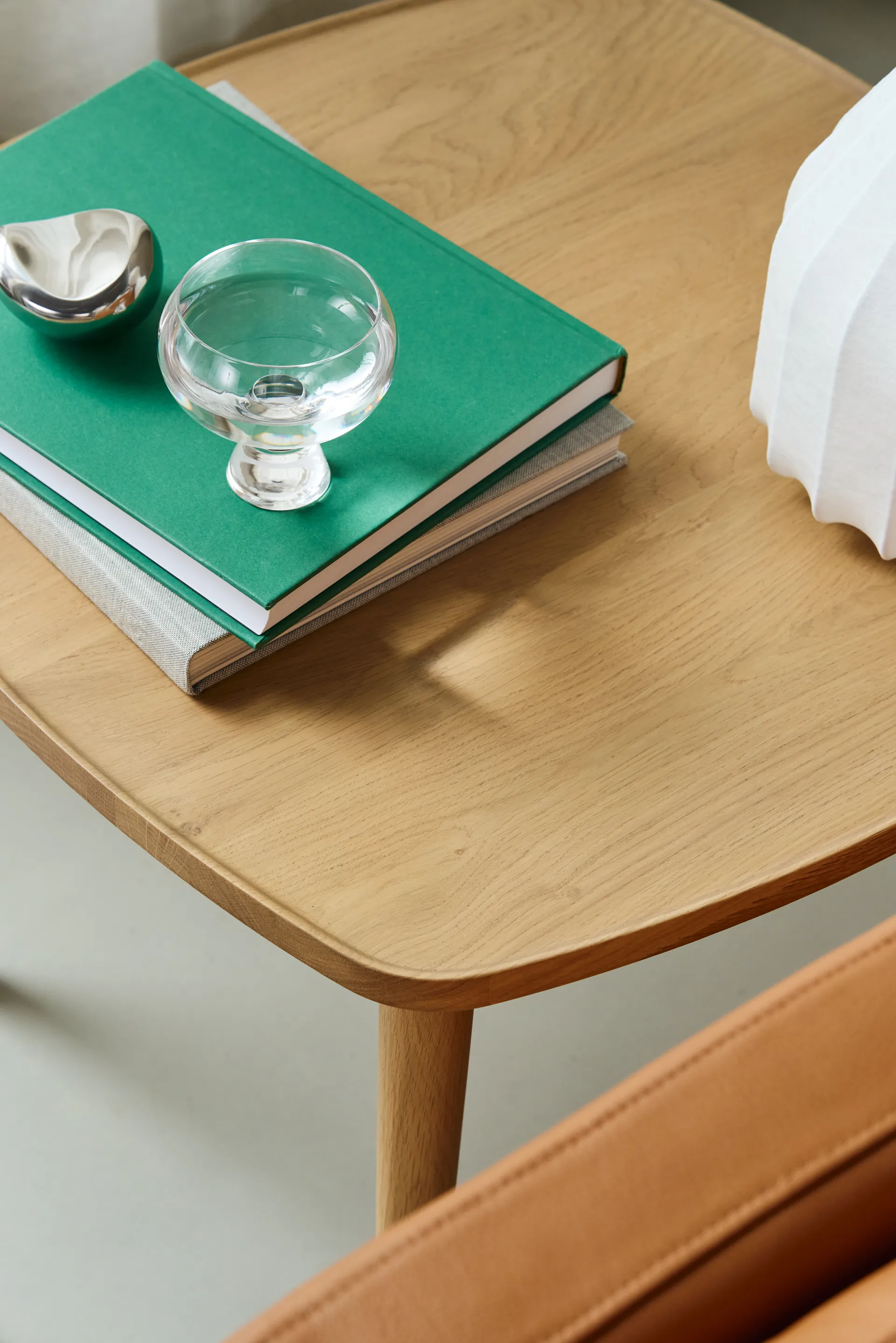 Τραπέζι σαλονιού Nyhem 59x59x47 εκ, Φυσική λουστραρισμένη δρυς 1898