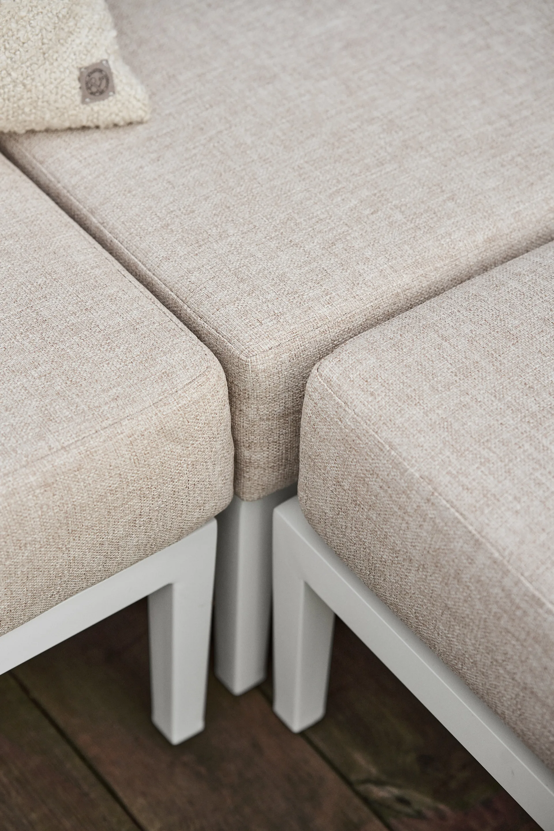 Υποπόδιο Santander, Λευκό-μπεζ 1898