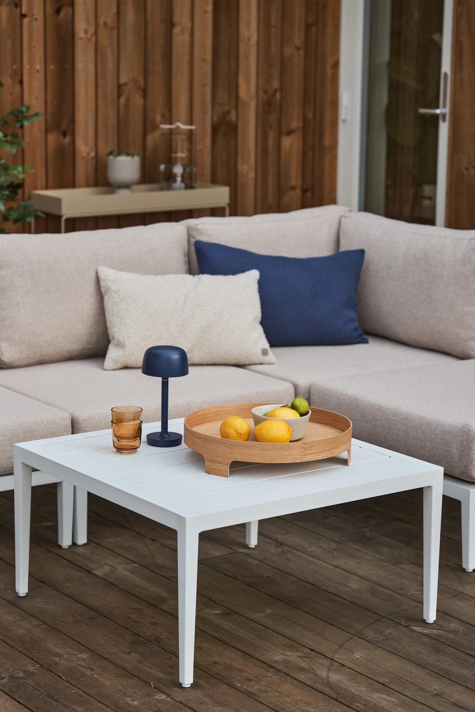 Τραπεζάκι σαλονιού Santander 78x78x40 cm, Λευκό αλουμίνιο 1898