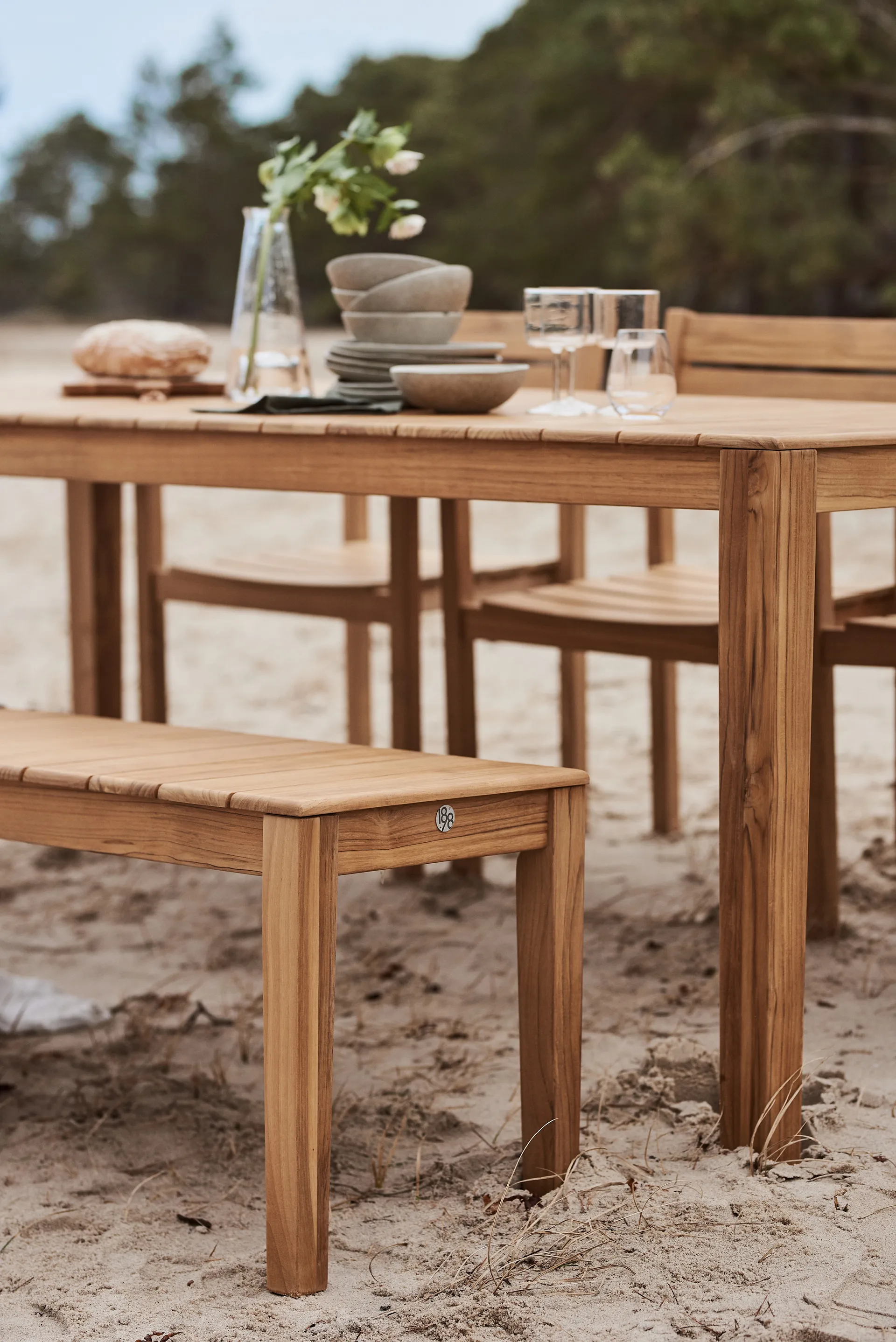 Sköndal τραπεζαρία μικρό 220x95x76 cm, Teak 1898