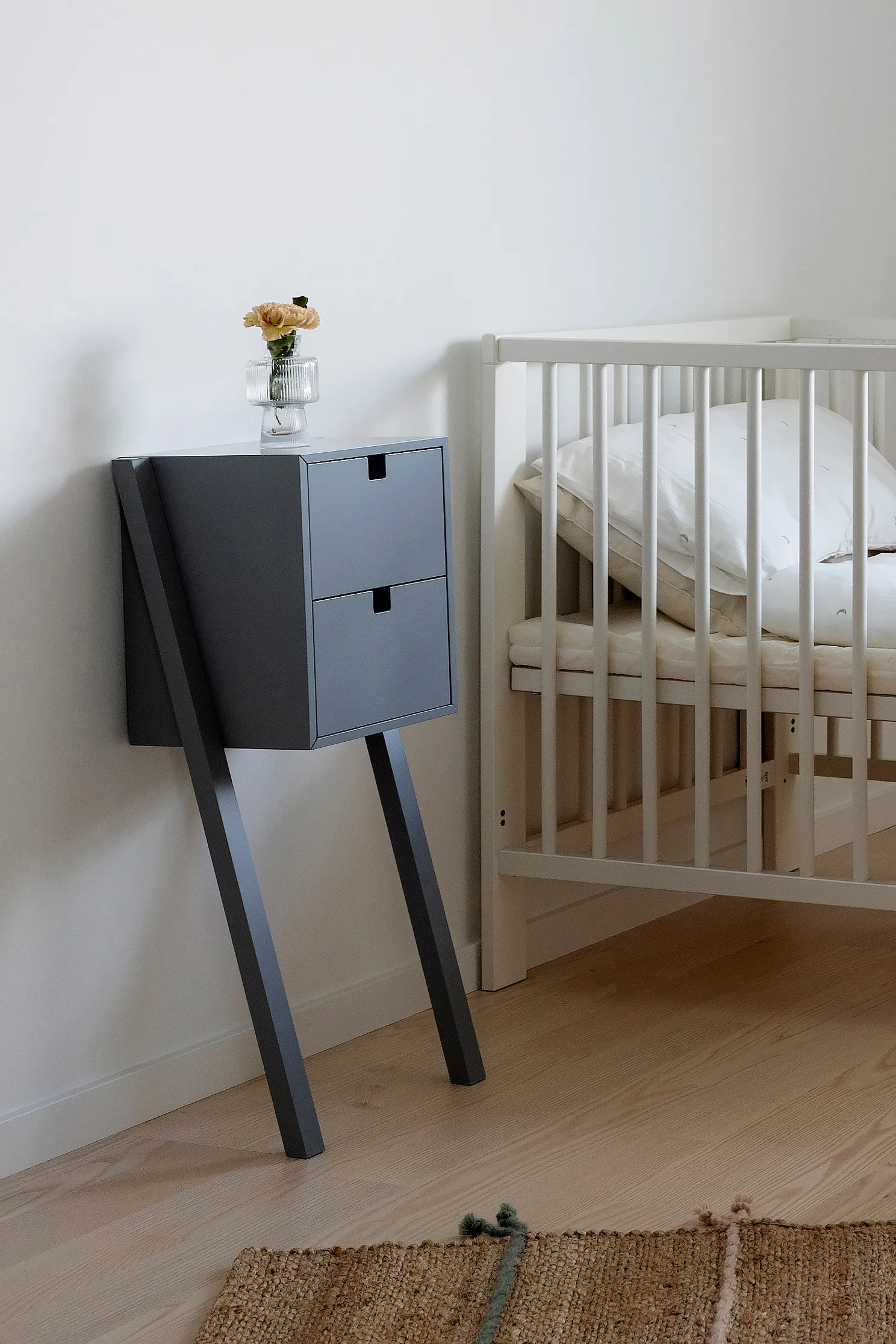 Square ράφι για υπνοδωμάτιο και χωλ, Γκρι 1898