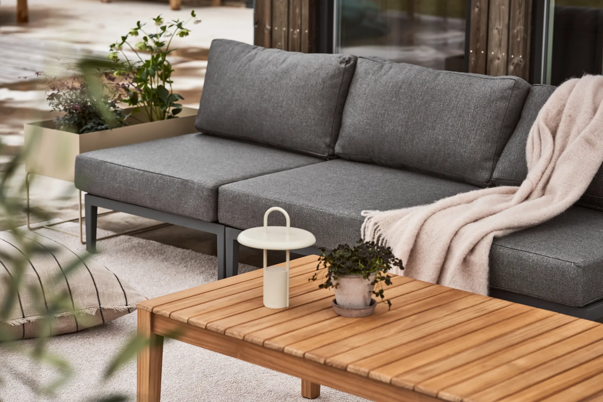 Stockaryd τραπεζάκι σαλονιού, Τικ 1898