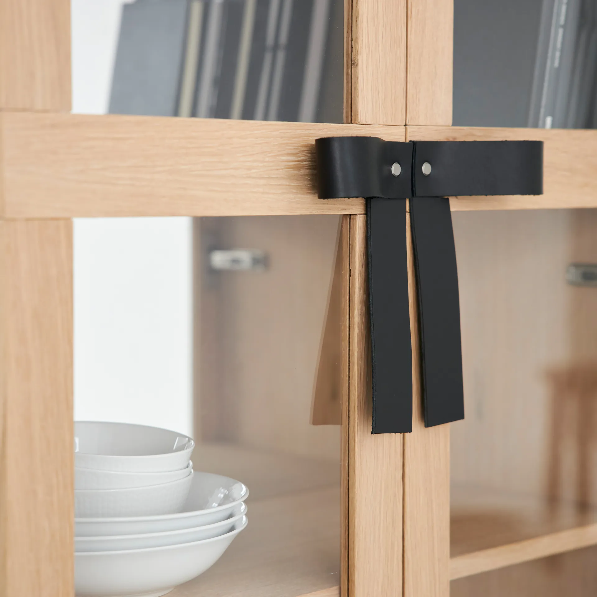 Βιτρίνα, The Bow, Δρυς λαδωμένη λευκή A2