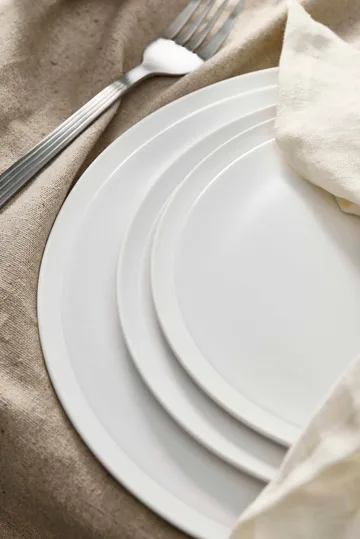 Raw πιάτο Ø 20 cm - Pure Porcelain - Aida