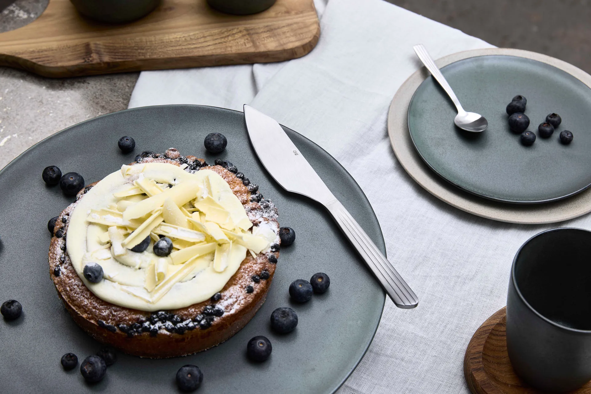 Raw μαχαίρι τούρτας, Σατινέ ατσάλι Aida