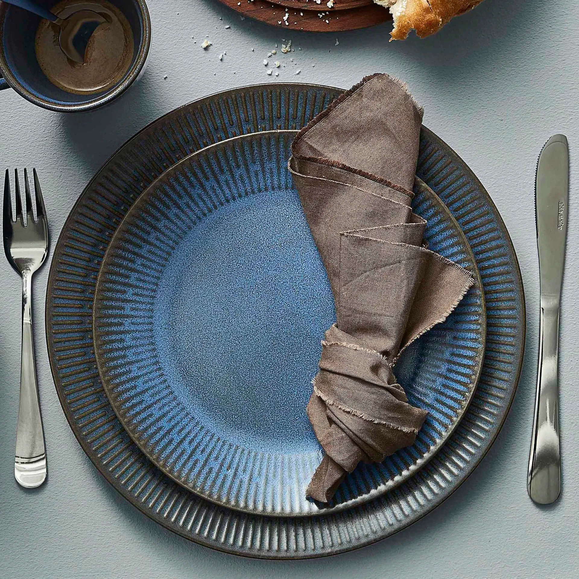 Relief πιάτο 22 cm, μπλε Aida