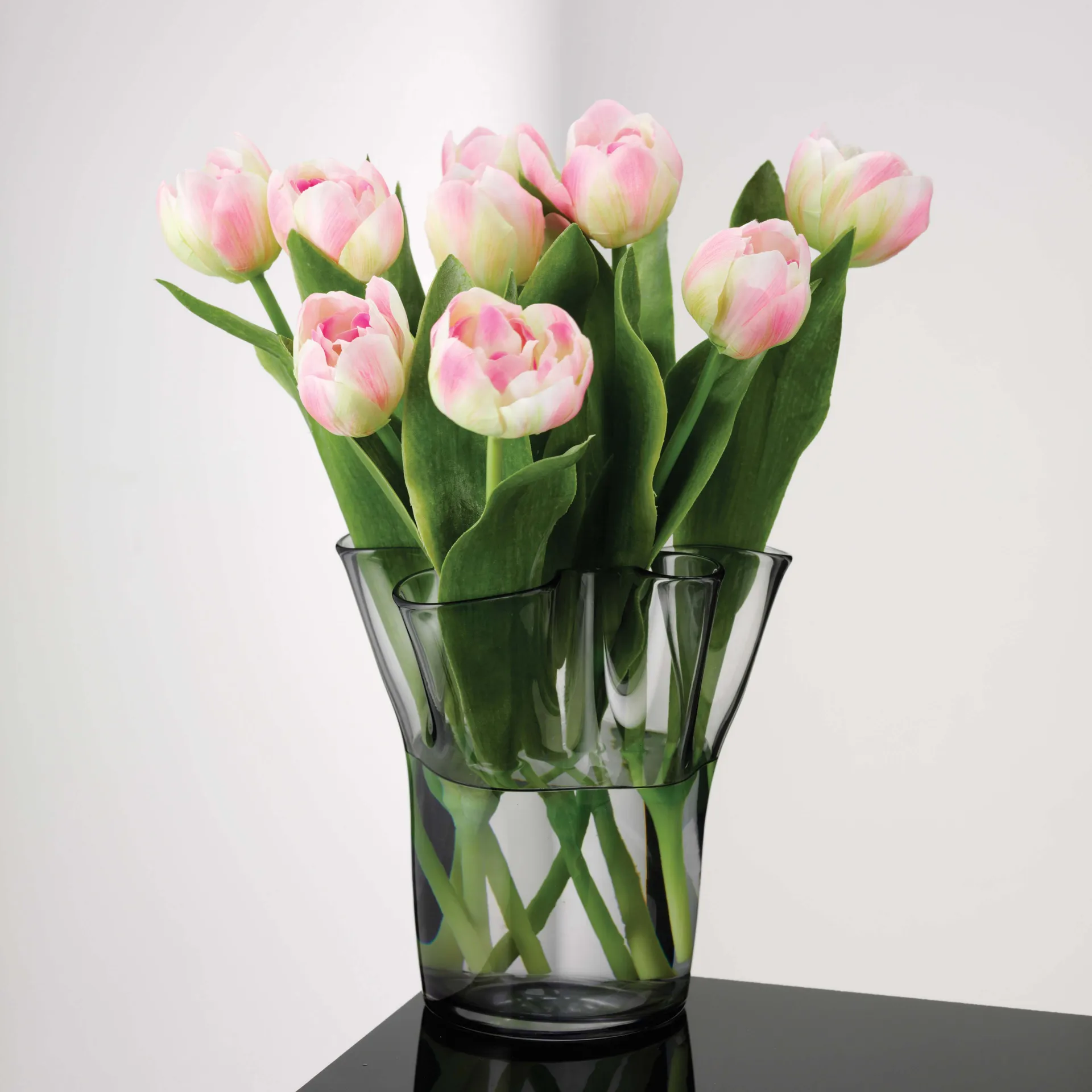 Tulip βάζο 20 cm, φιμέ Aida