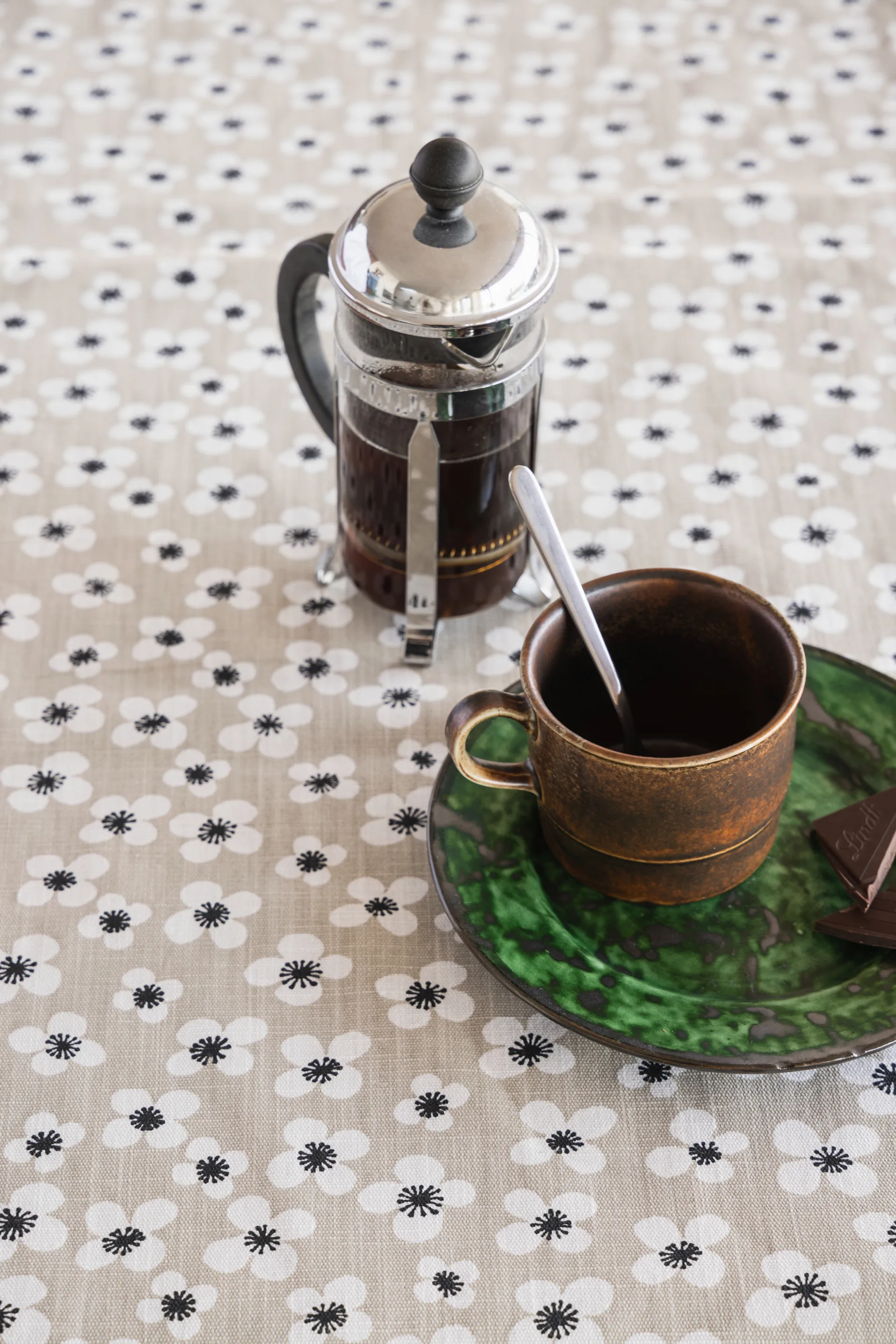 Belle Amie τραπεζομάντηλο, Μπεζ, 145x220 cm Almedahls