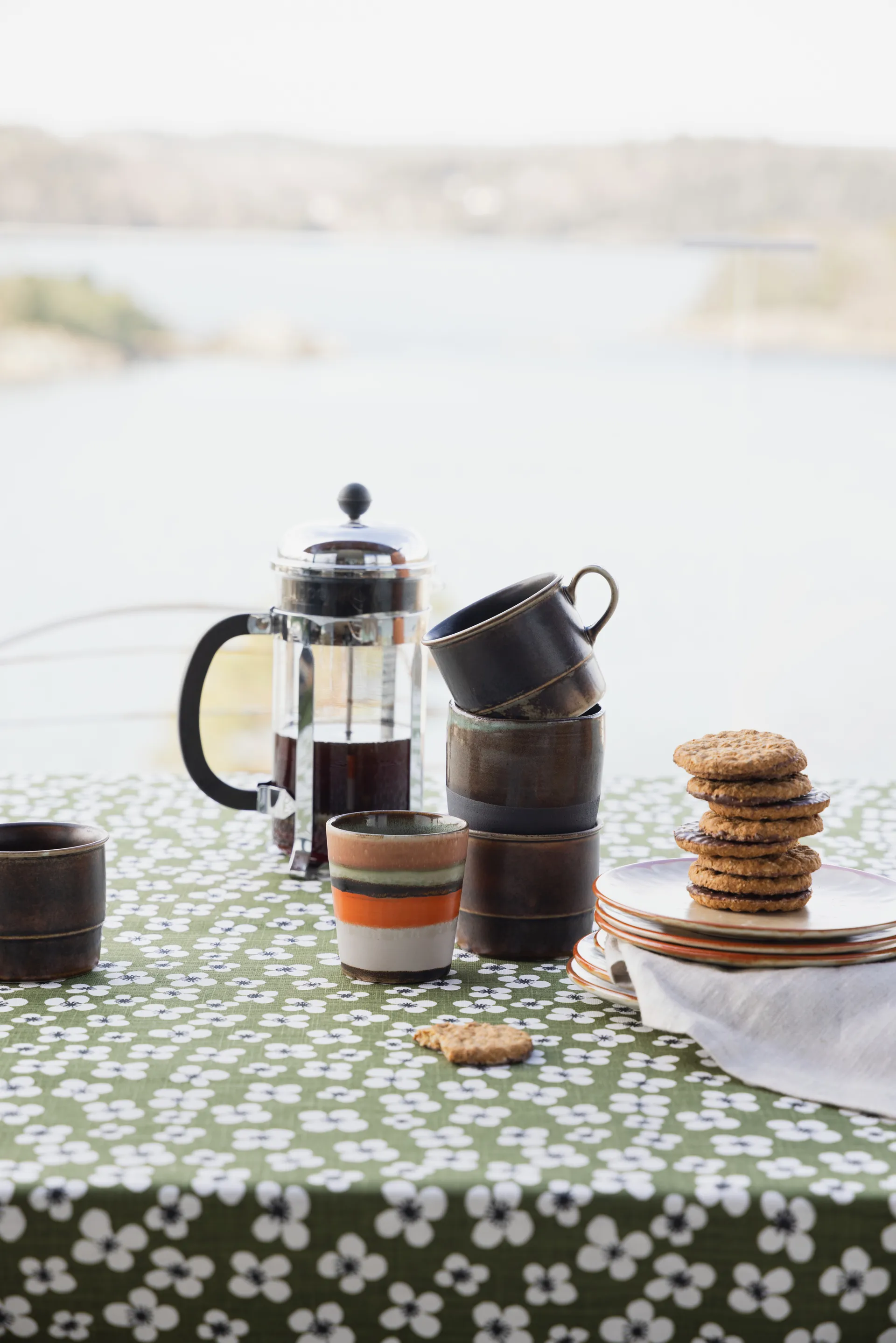 Belle Amie τραπεζομάντηλο, Σκούρο πράσινο, 145x220 cm Almedahls