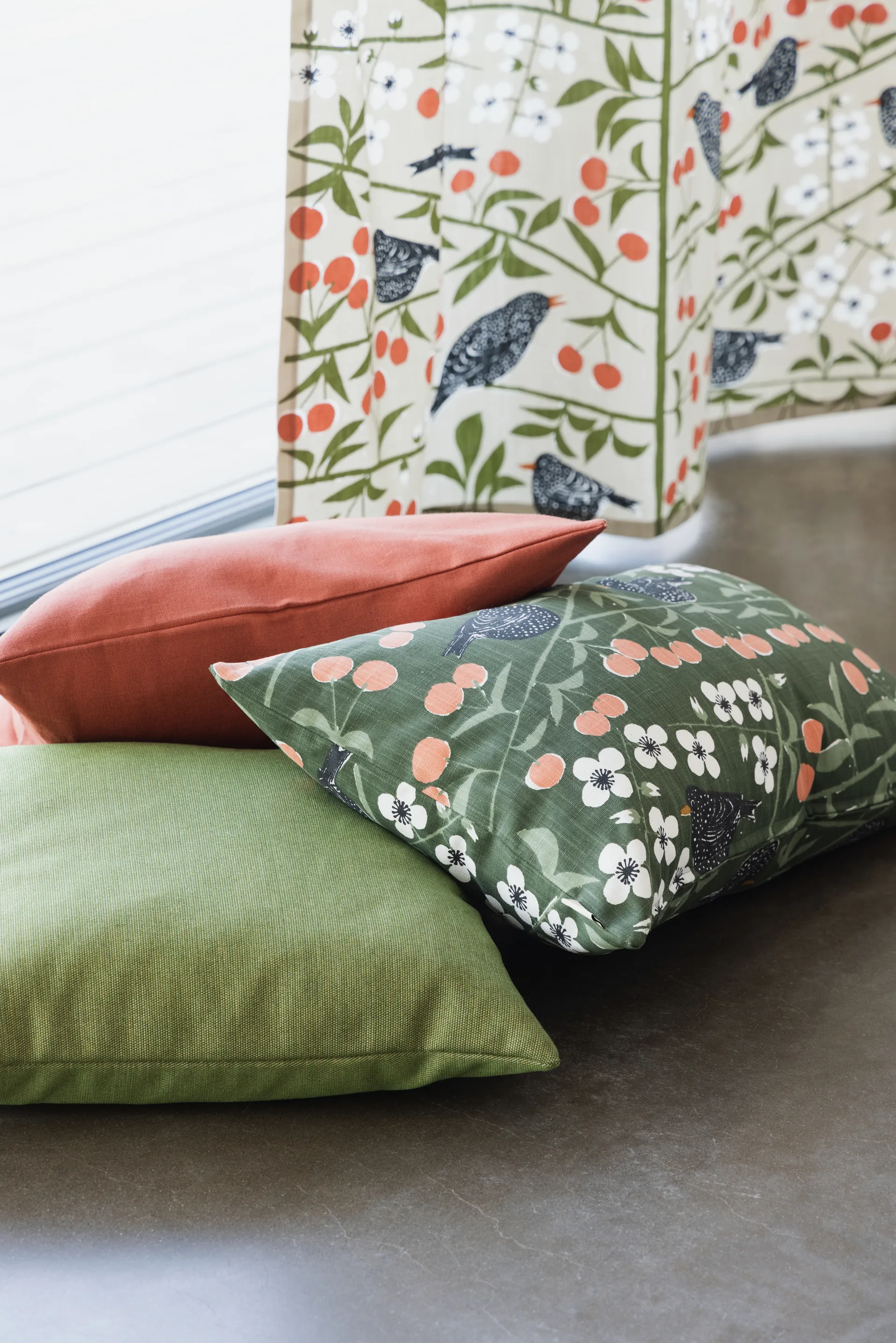 Körsbärsträdgården ύφασμα, Μπεζ Almedahls