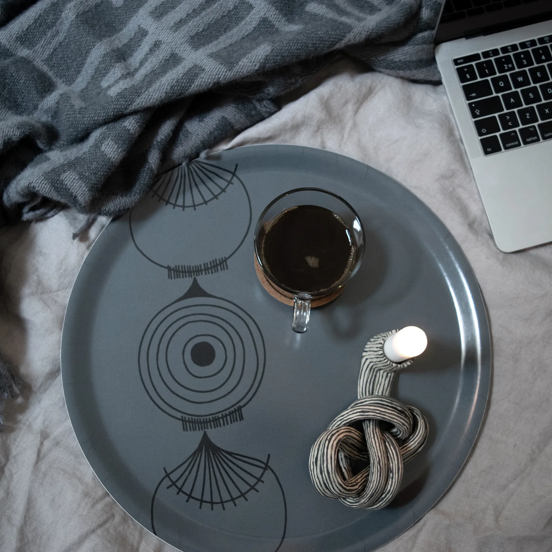 Picknick Elements δίσκος κρεμμύδι Ø38, σκούρο γκρι Almedahls