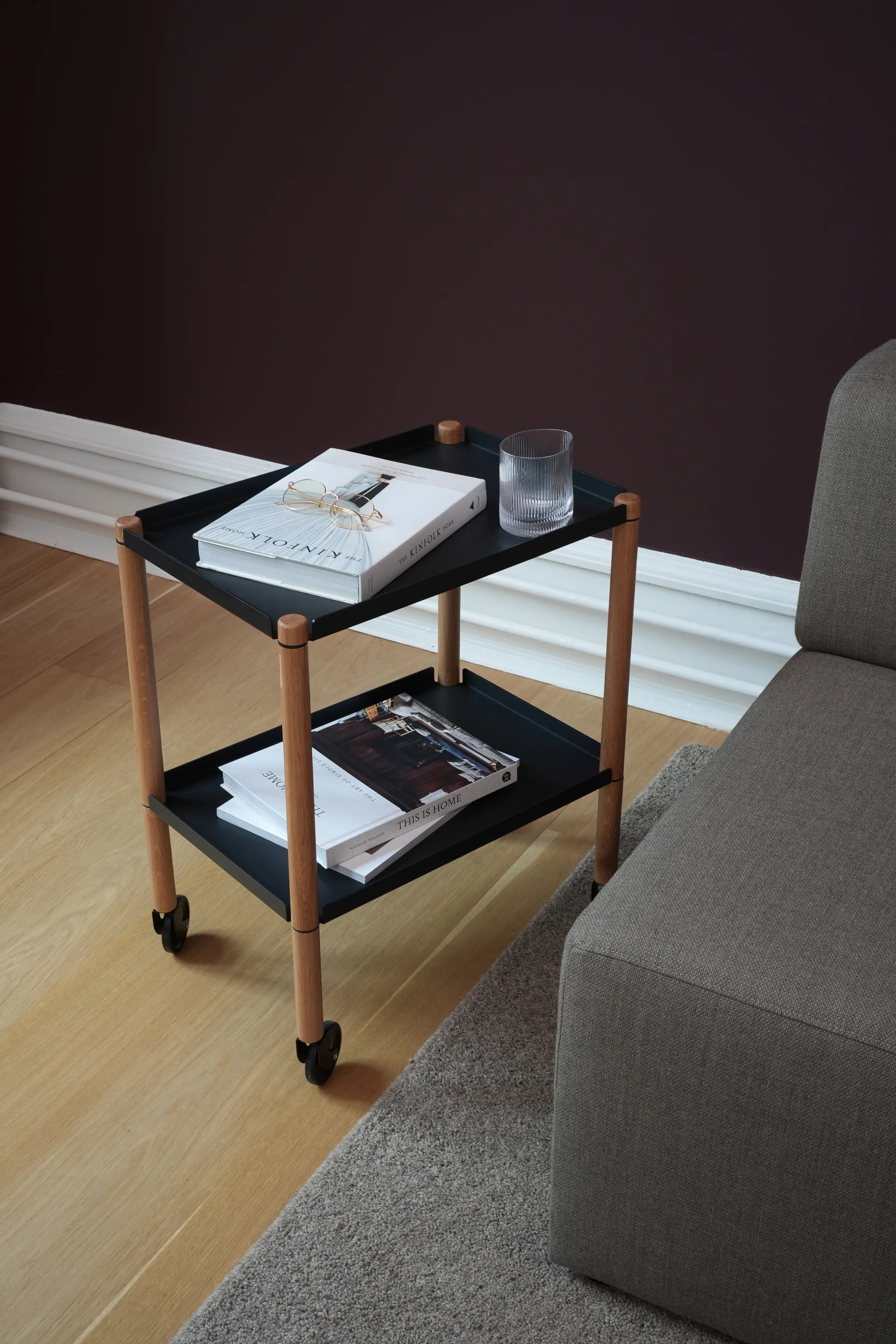 Connect τραπέζι, Λαδωμένη δρυς, μαύρο μέταλλο Andersen Furniture