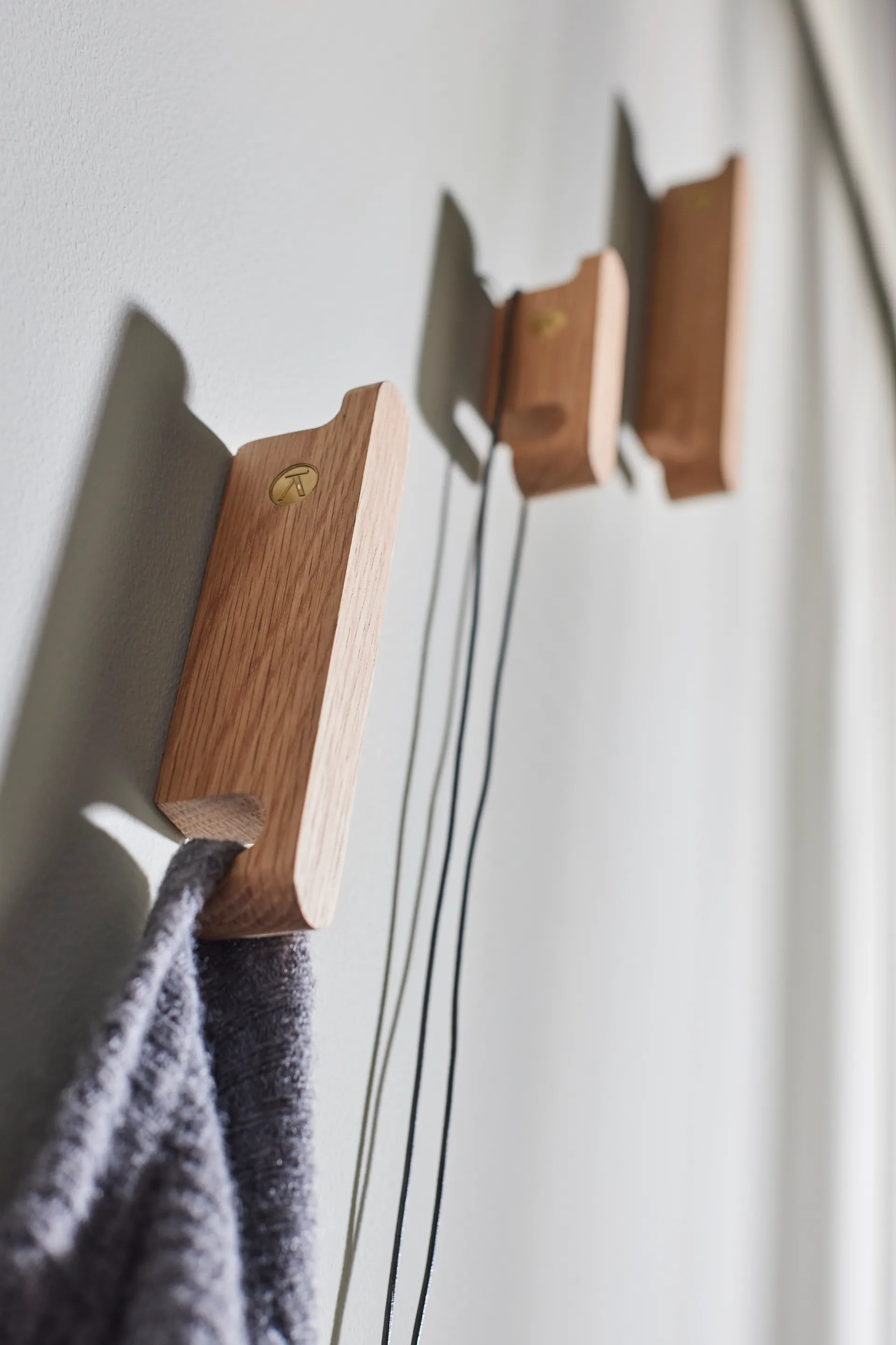 Σετ γάντζων Multi Hooks 3 τεμαχίων, Oak Andersen Furniture
