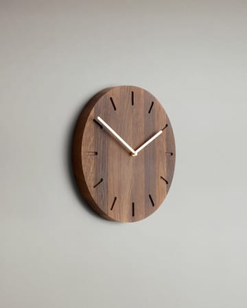 Watch:Out wall clock δρυς - καπνισμένη δρυς-ορείχαλκος - Applicata