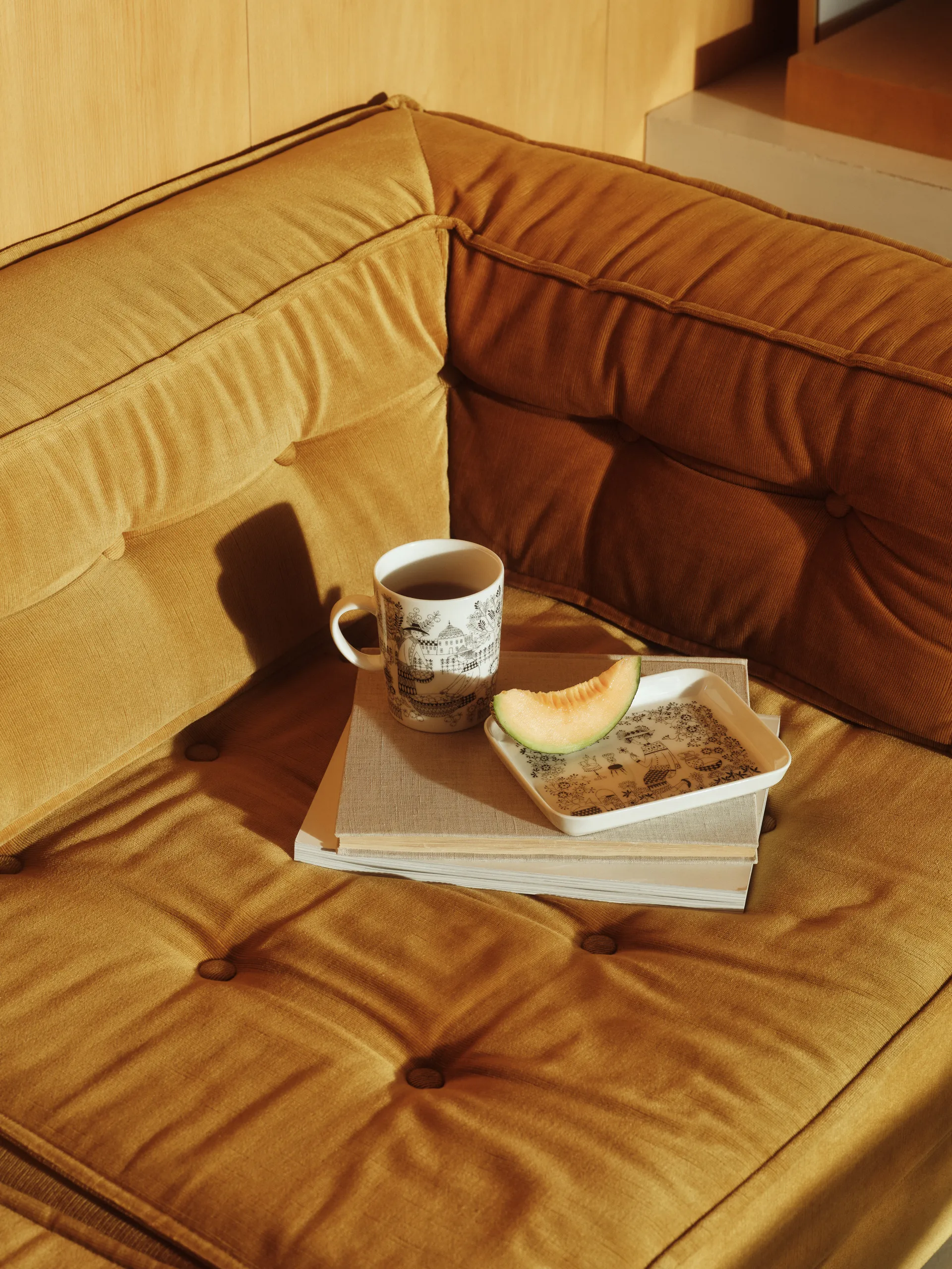 Emilia πιάτο 15x19 εκ., Μαύρο-λευκό Arabia