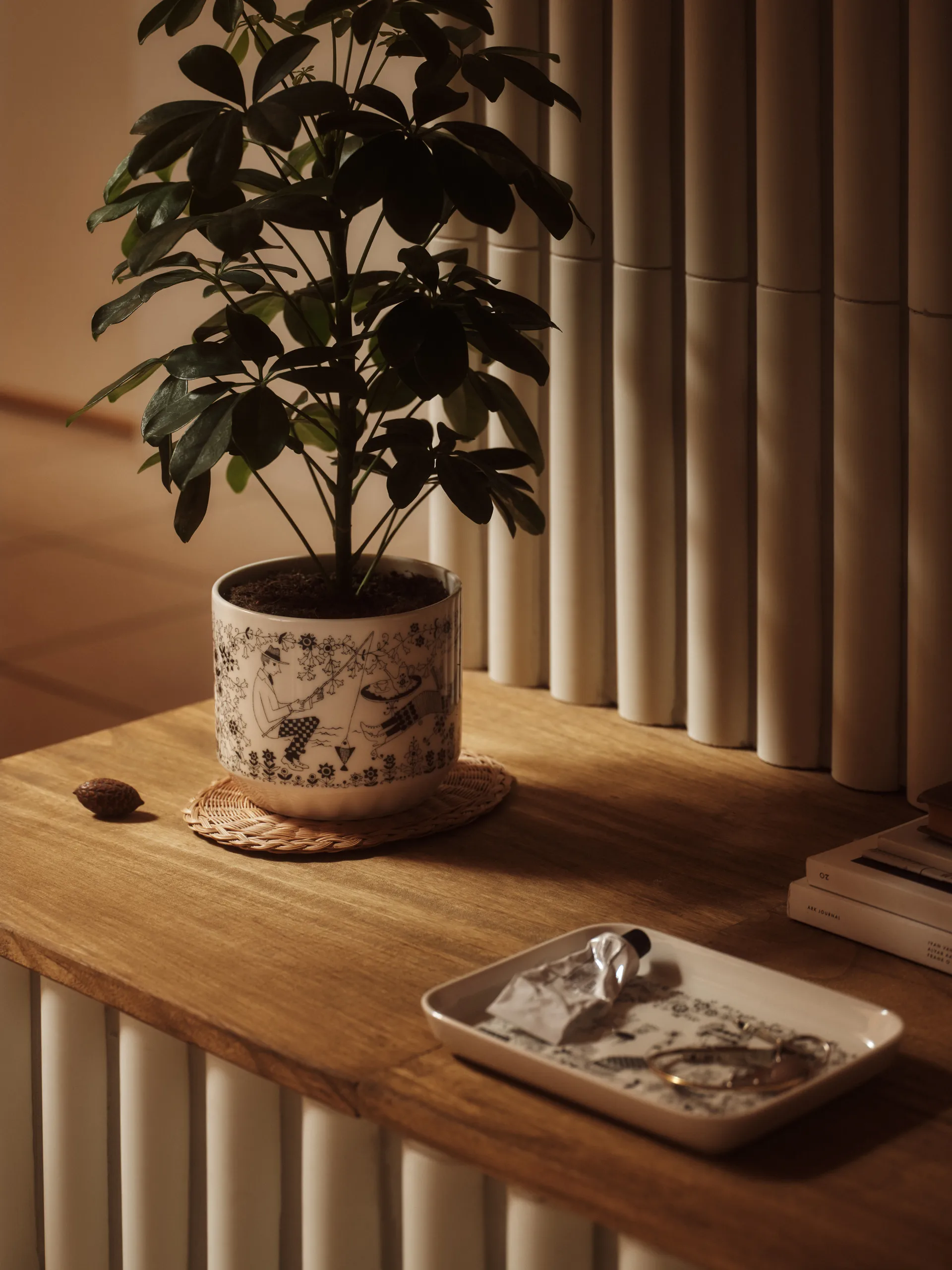 Emilia πιάτο 15x19 εκ., Μαύρο-λευκό Arabia