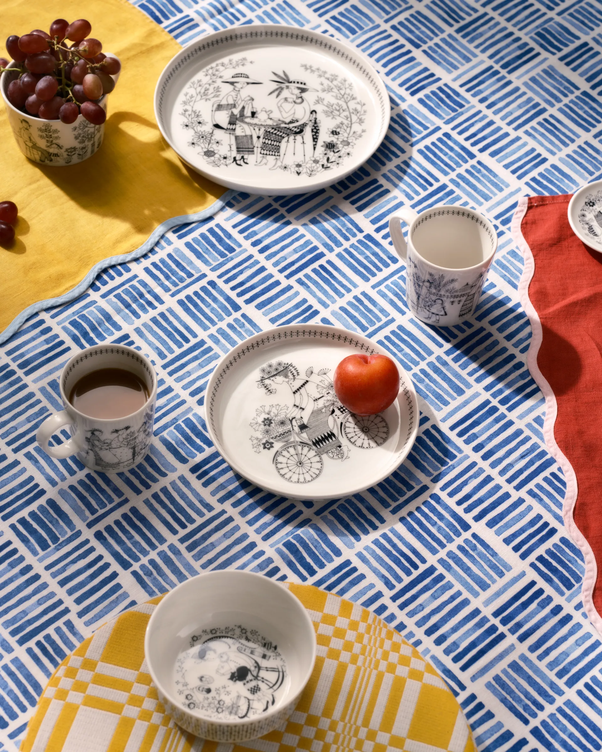 Emilia μικρό πιάτο Ø19 cm, Μαύρο-λευκό Arabia