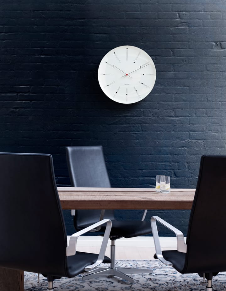 Arne Jacobsen Bankers ρολόι τοίχου - Ø 290 mm - Arne Jacobsen Clocks
