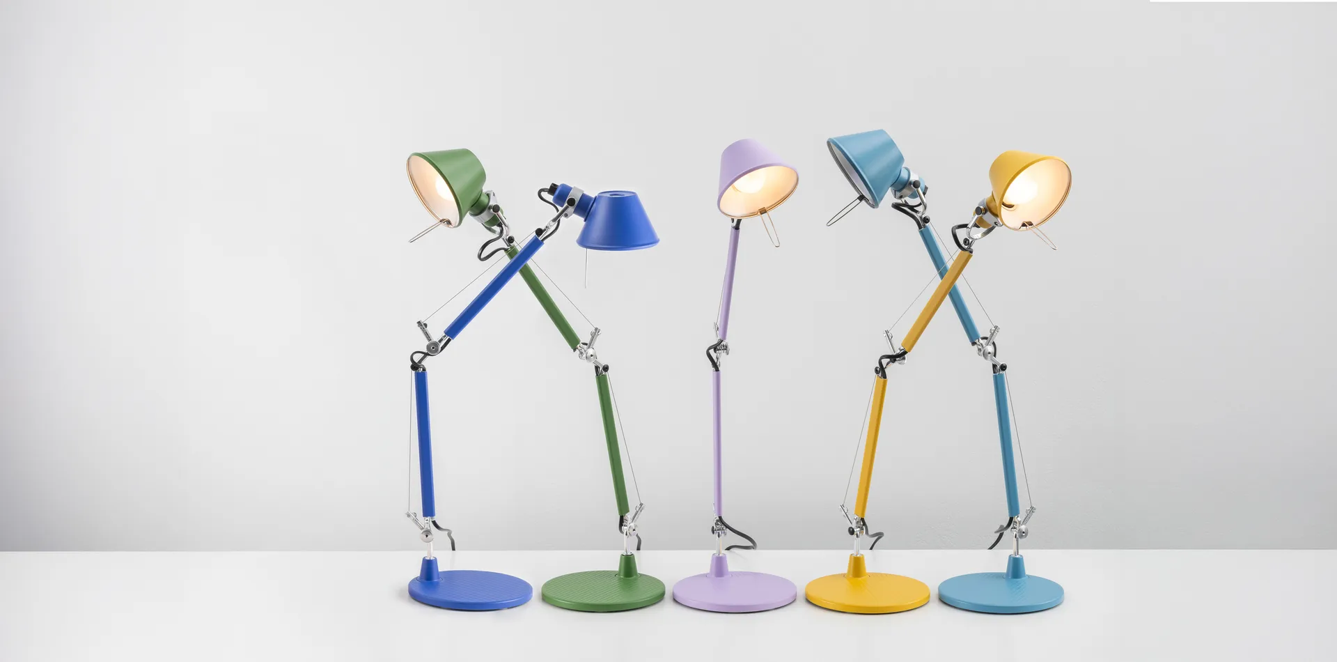 Tolomeo micro επιτραπέζιο φωτιστικό, Lavender Artemide