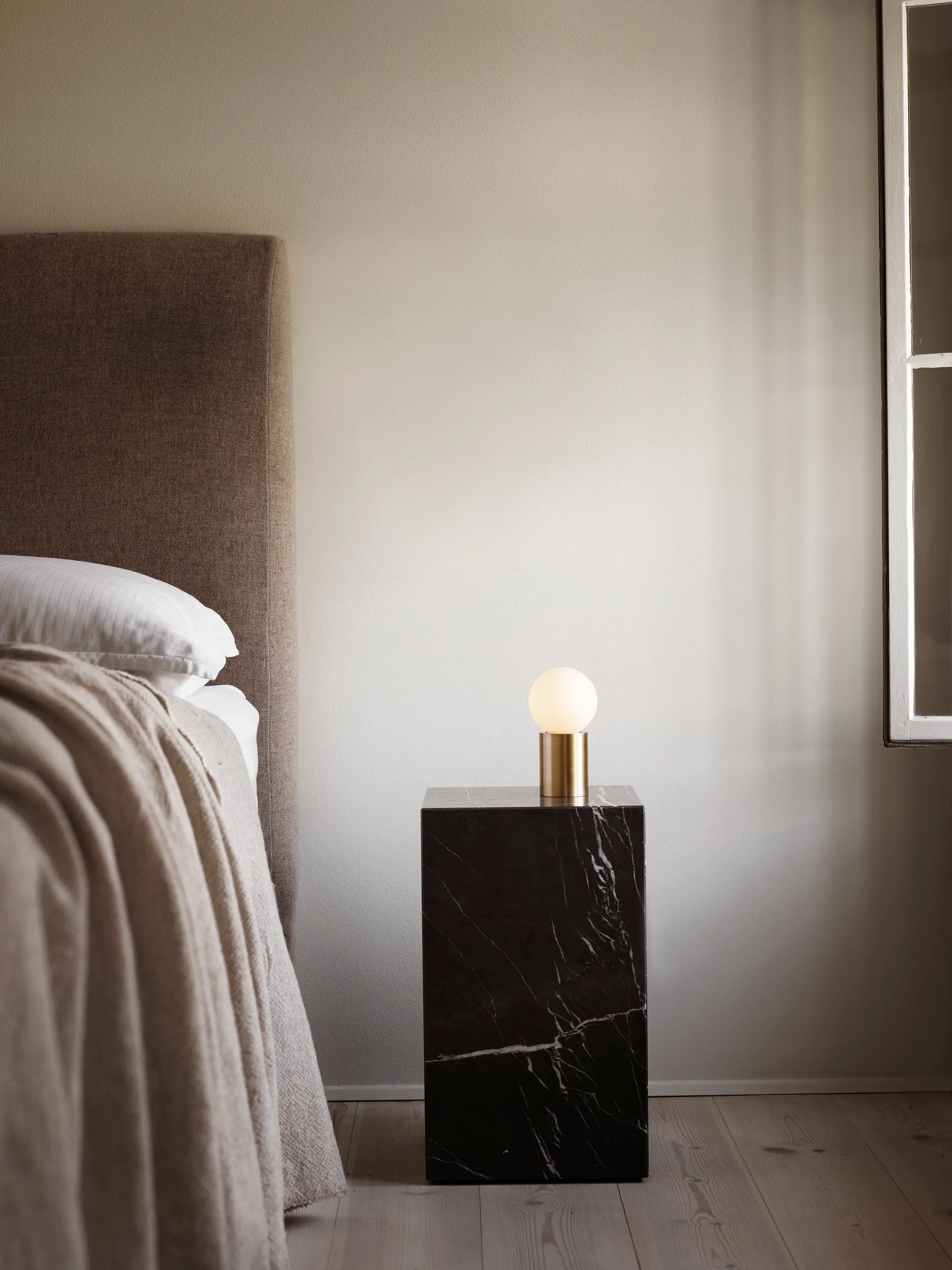 Πλίνθος ψηλό τραπεζάκι 30x30x51 εκ, Brown Audo Copenhagen