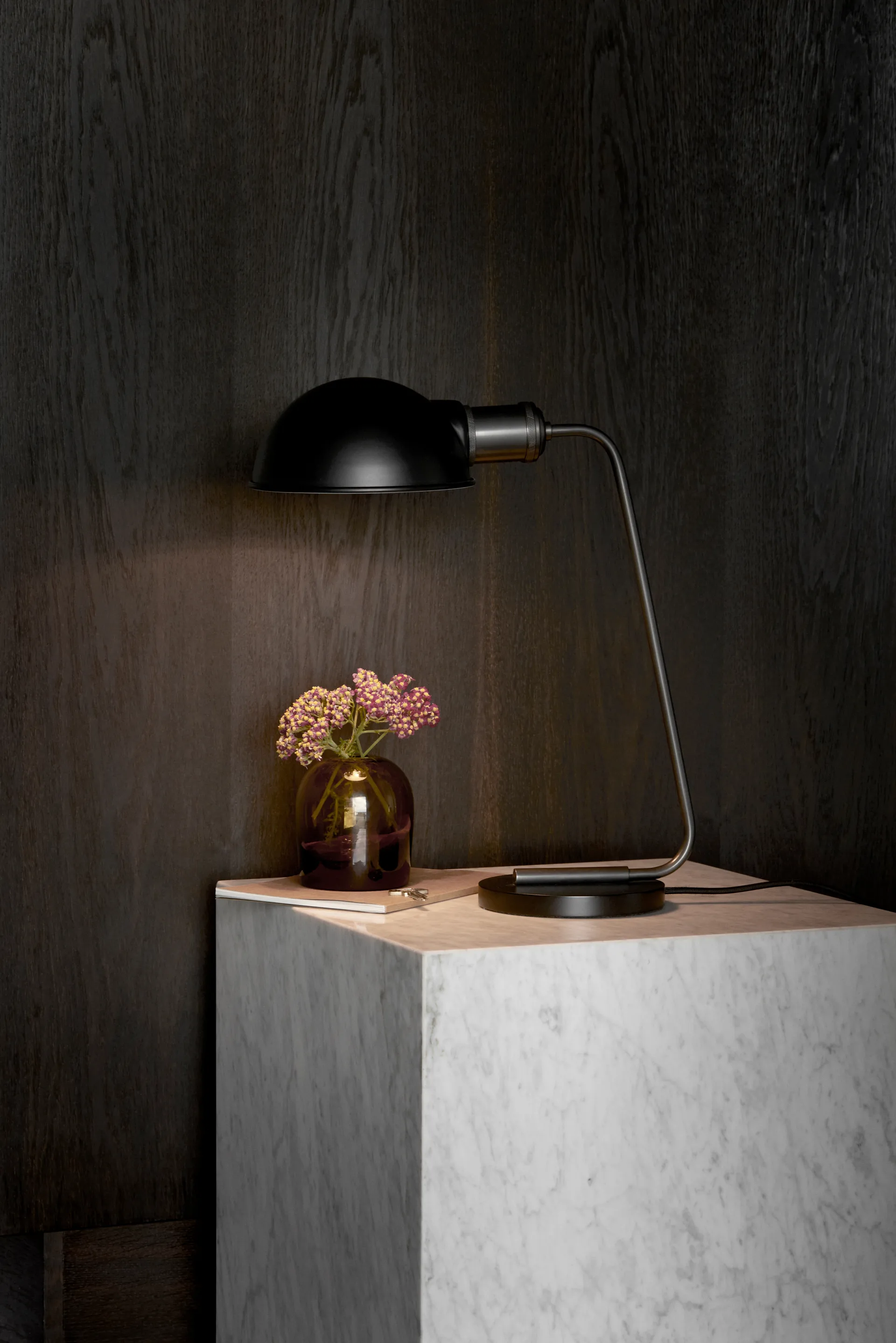 Πλίνθος ψηλό τραπεζάκι 30x30x51 εκ, White Audo Copenhagen