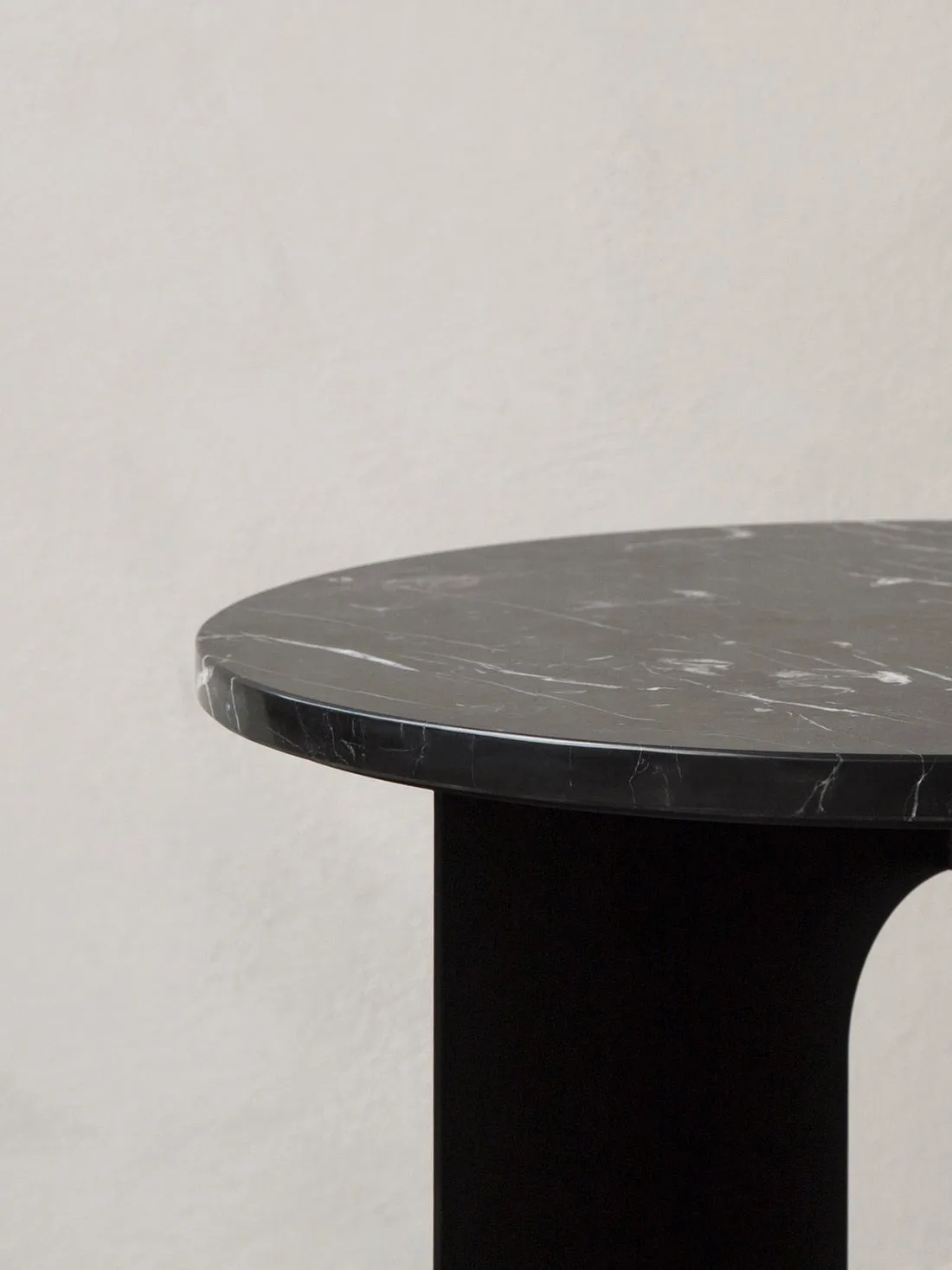 Androgyne βοηθητικό τραπεζάκι, Emparador, Ø65 cm Audo Copenhagen