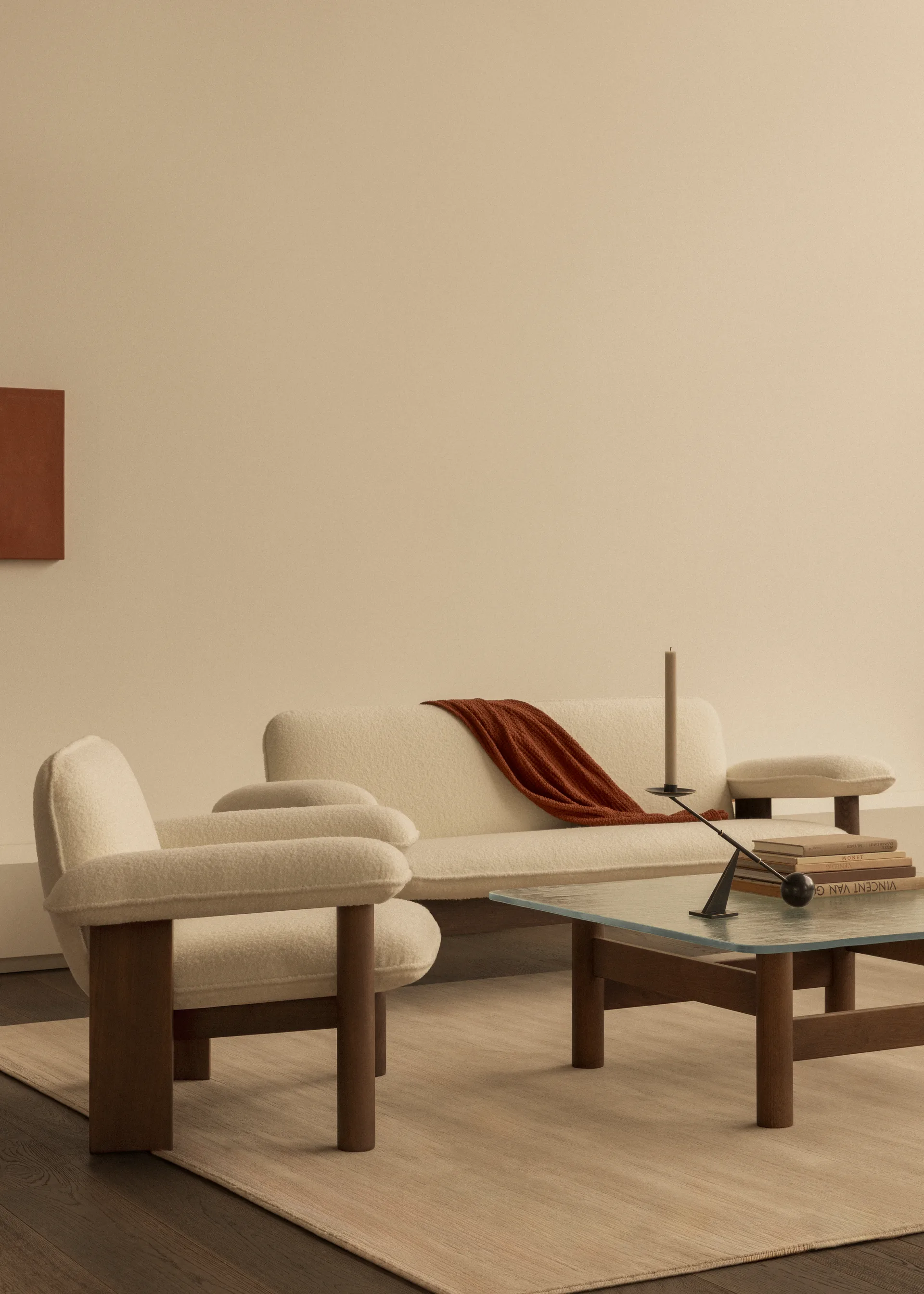 Πολυθρόνα Brasilia low back, Natural oak-Nature sheepskin curly Audo Copenhagen