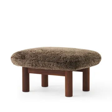 Υποπόδιο Brasilia - Δέρμα προβάτου root brown-καρυδιά - Audo Copenhagen