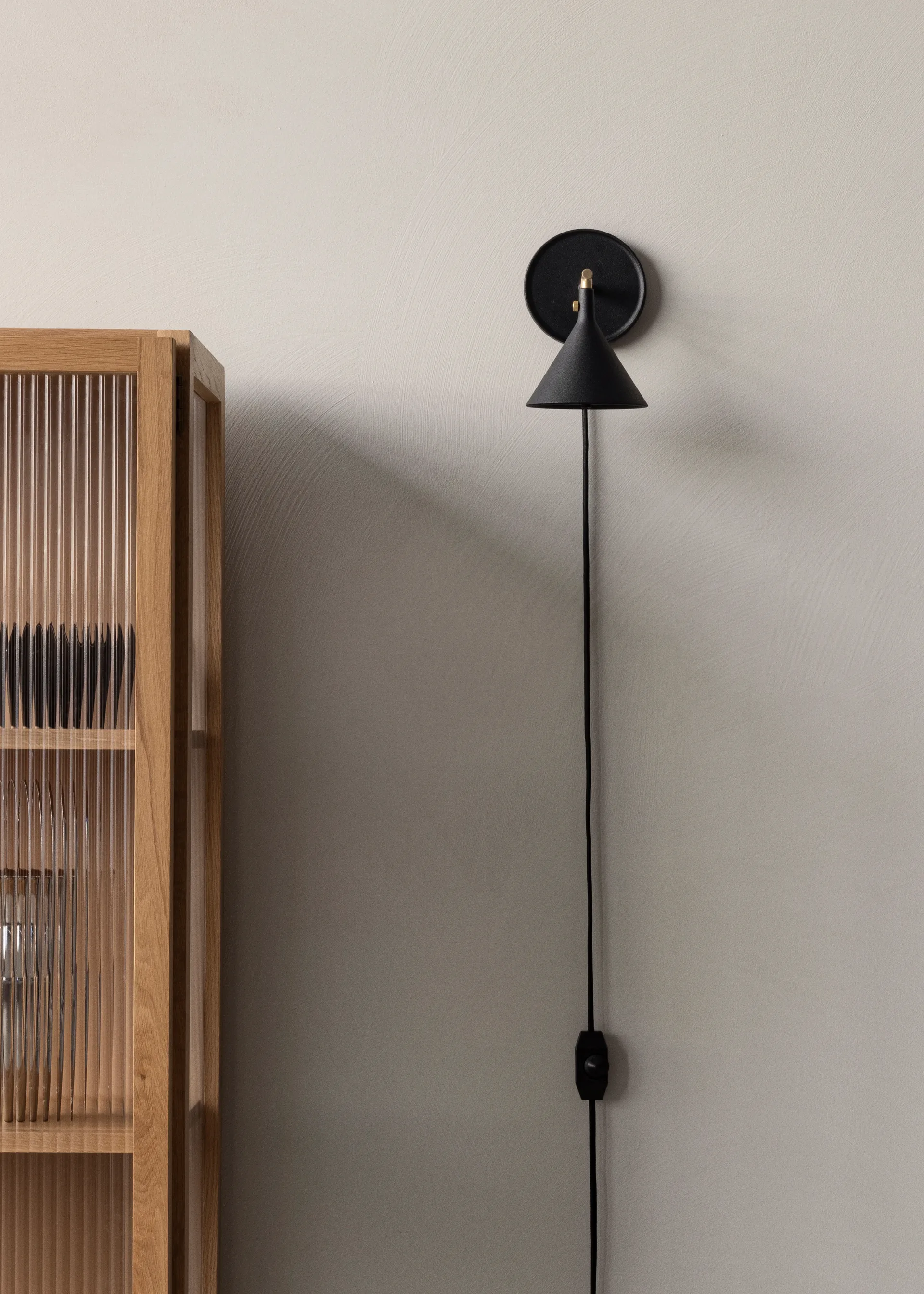 Cast Sconce φωτιστικό τοίχου, Μαύρο Audo Copenhagen