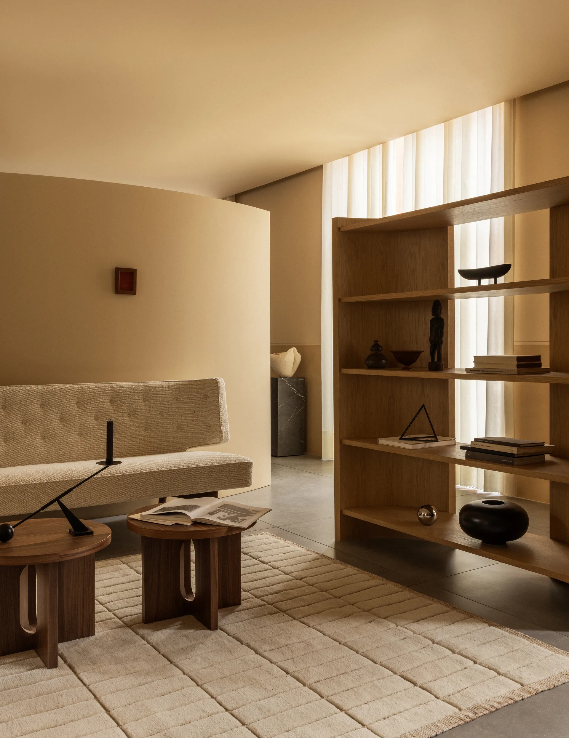 Crescent ράφι, Ακατέργαστος δρυς, 150x173 εκ.  Audo Copenhagen