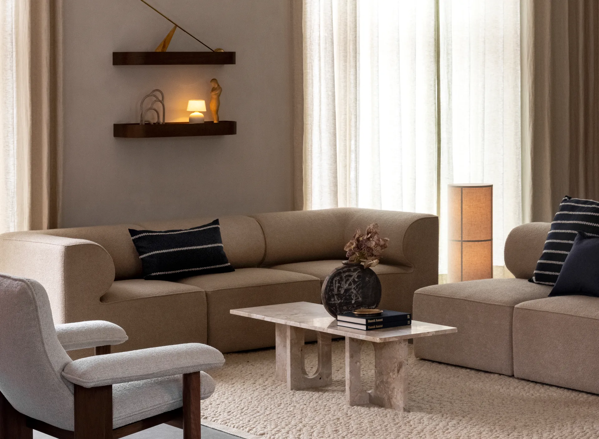 Hashira φωτιστικό δαπέδου , Ακατέργαστο Audo Copenhagen