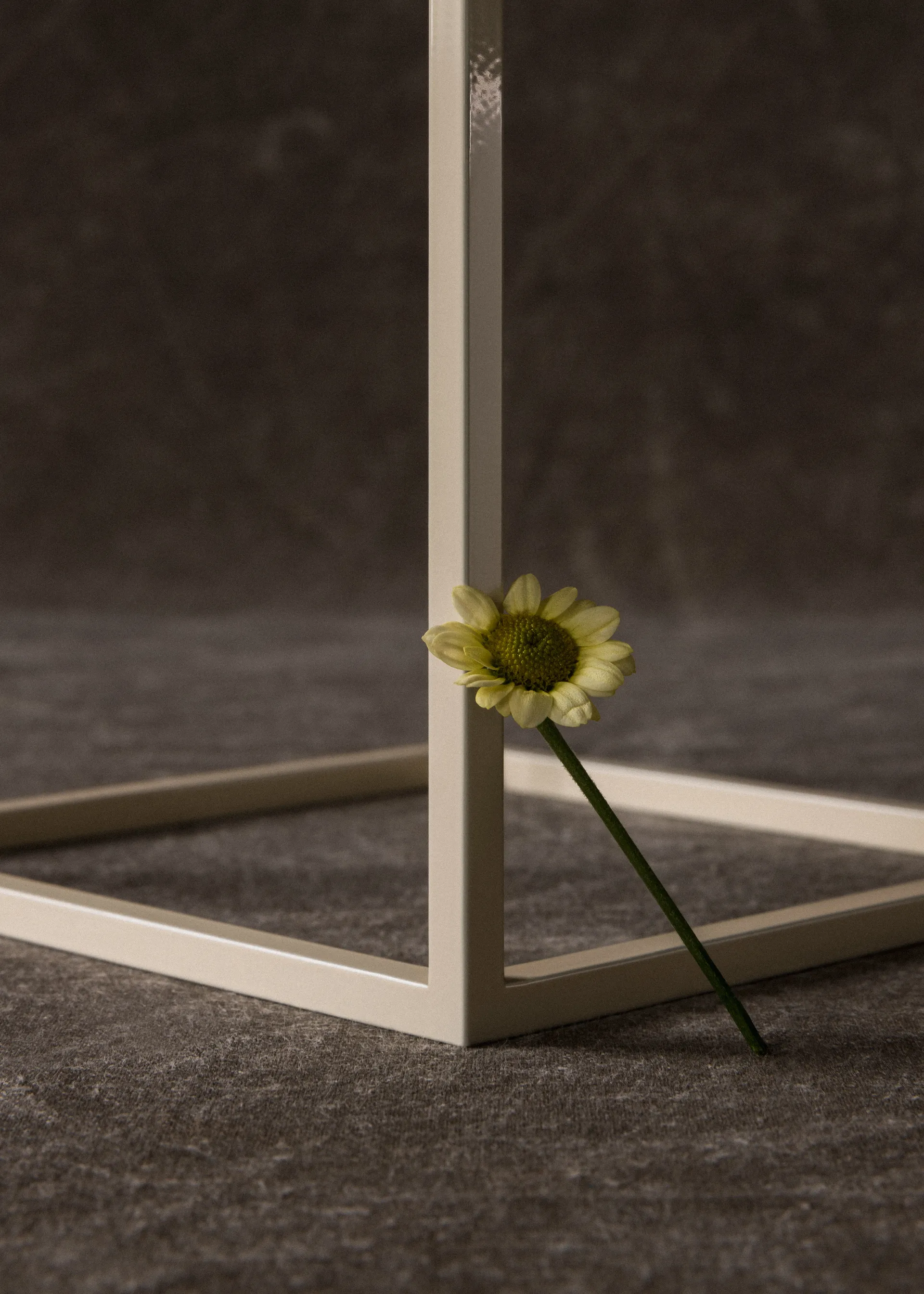 Kubus 4 κηροπήγιο, Ivory Audo Copenhagen