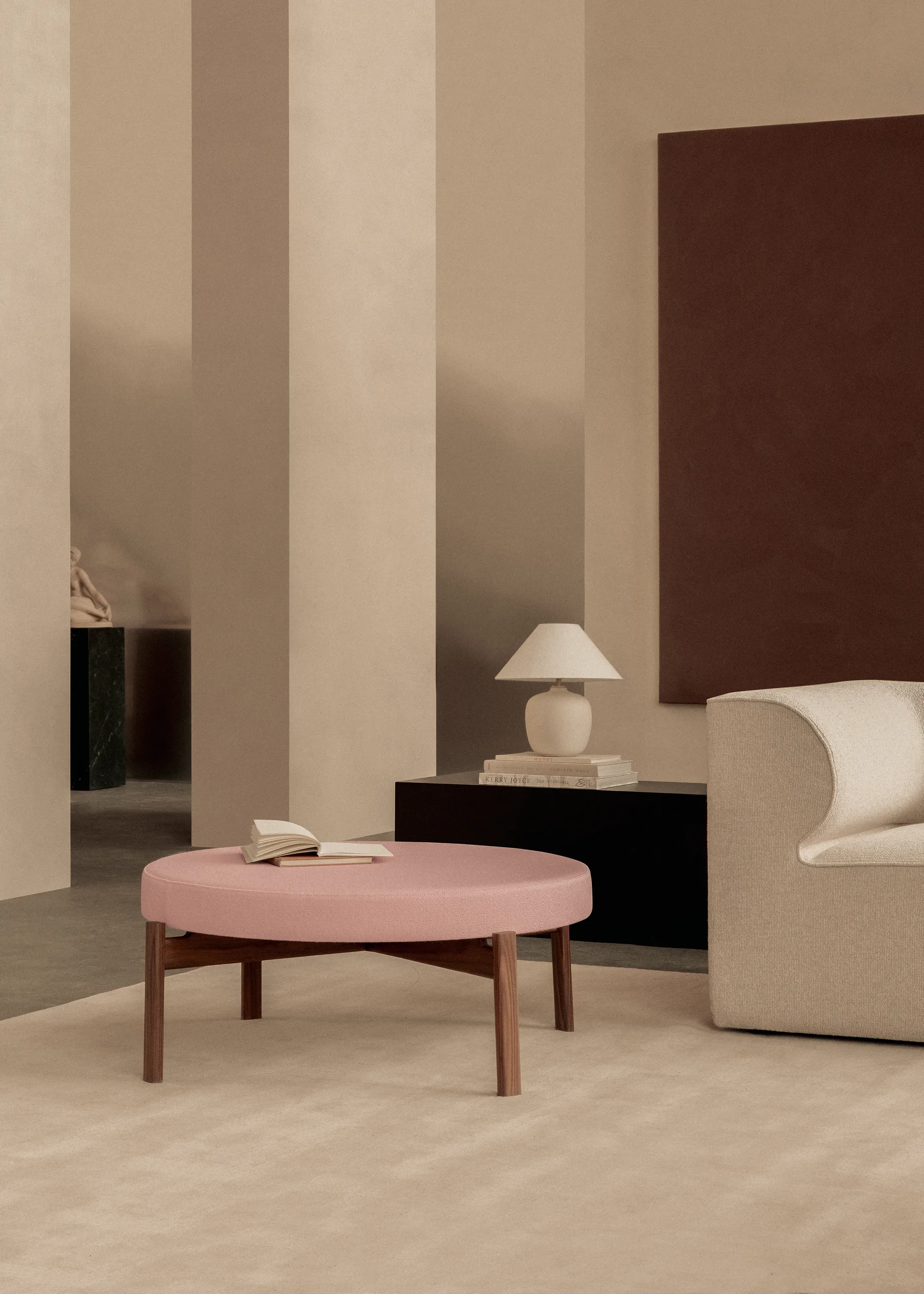 Passage Πούφ Ø98,5 cm, Walnut-Audo Bouclé 06 Audo Copenhagen