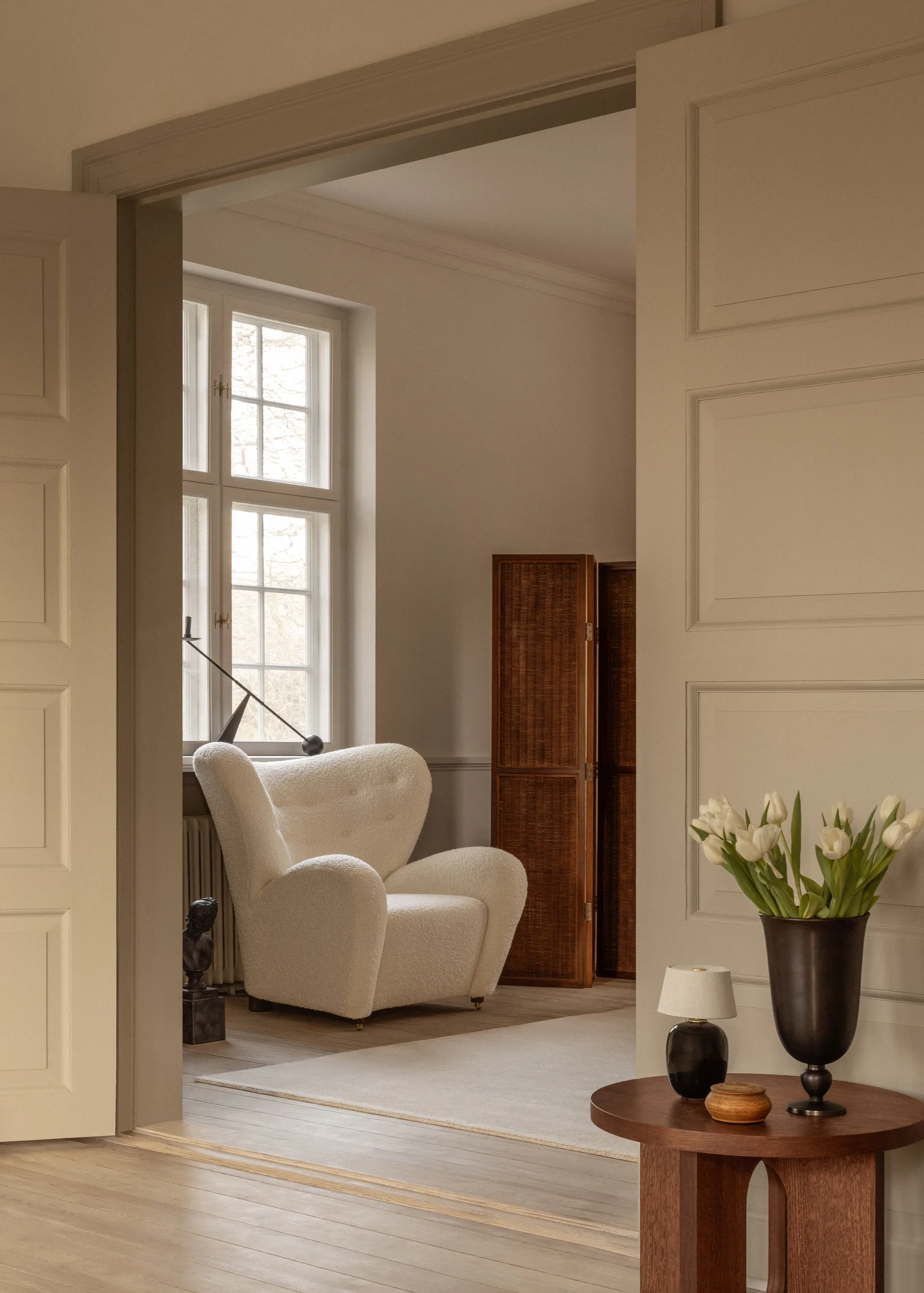 Βάζο Pavot, Bronzed aluminium Audo Copenhagen