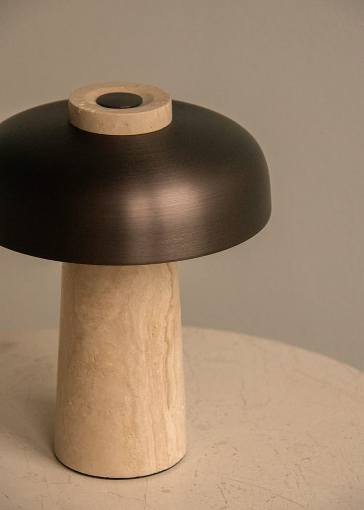 Reverse φορητό επιτραπέζιο φωτιστικό 24,5 cm, Travertine-bronzed aluminium Audo Copenhagen