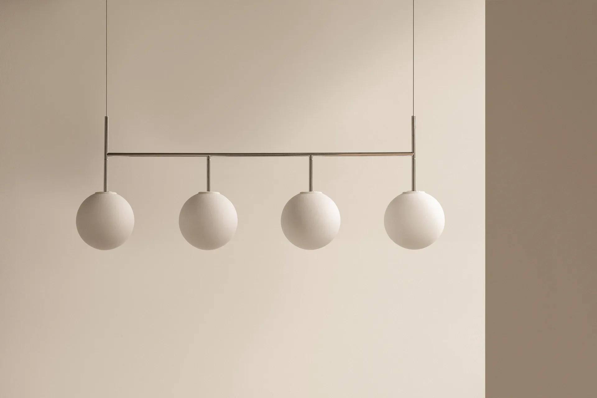 TR φωτιστικό οροφής σε ράγα
, Polished steel Audo Copenhagen