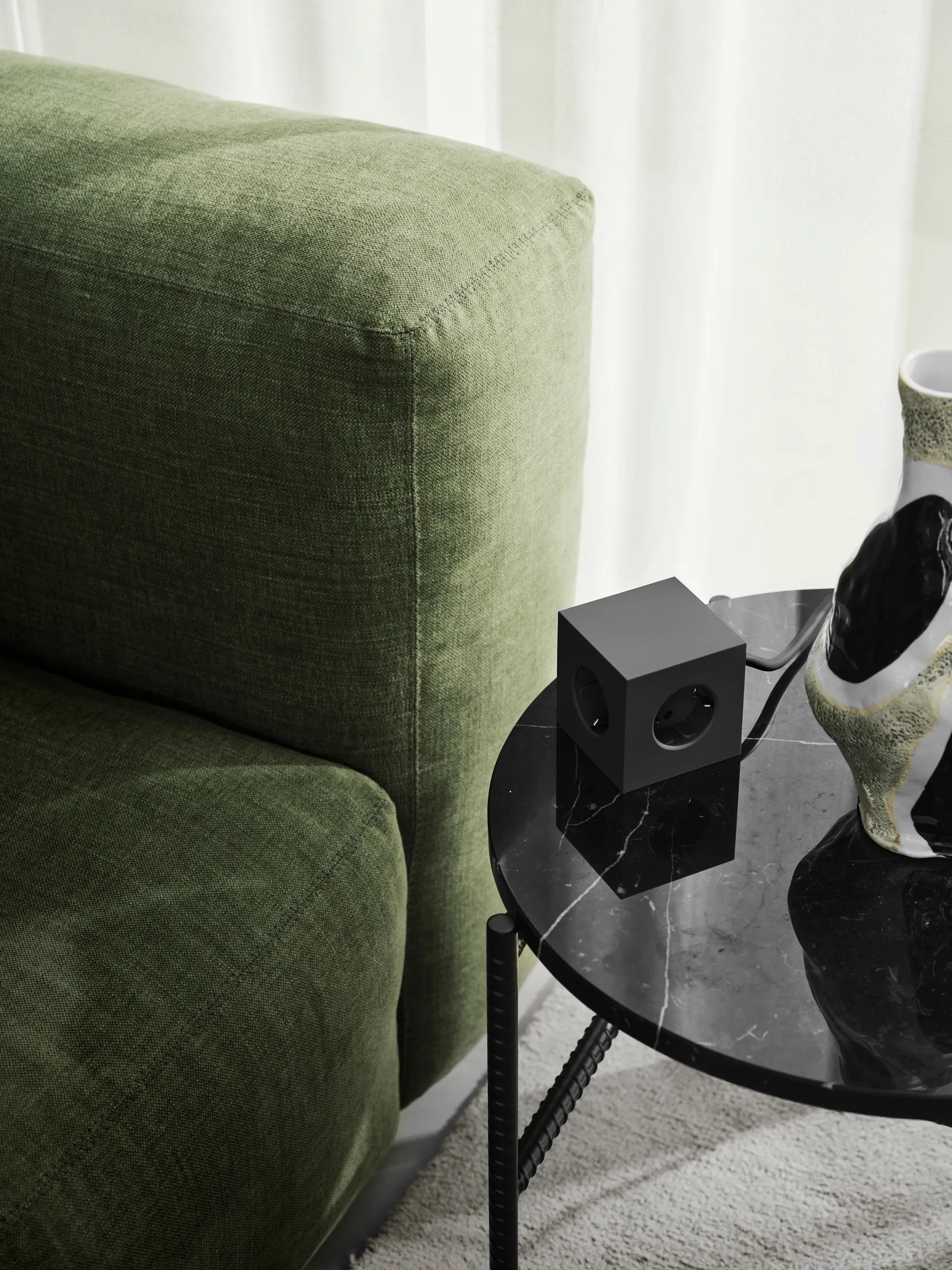 Square 1 πολύπριζο USB-C 30W 3 μ, Stockholm Black Avolt