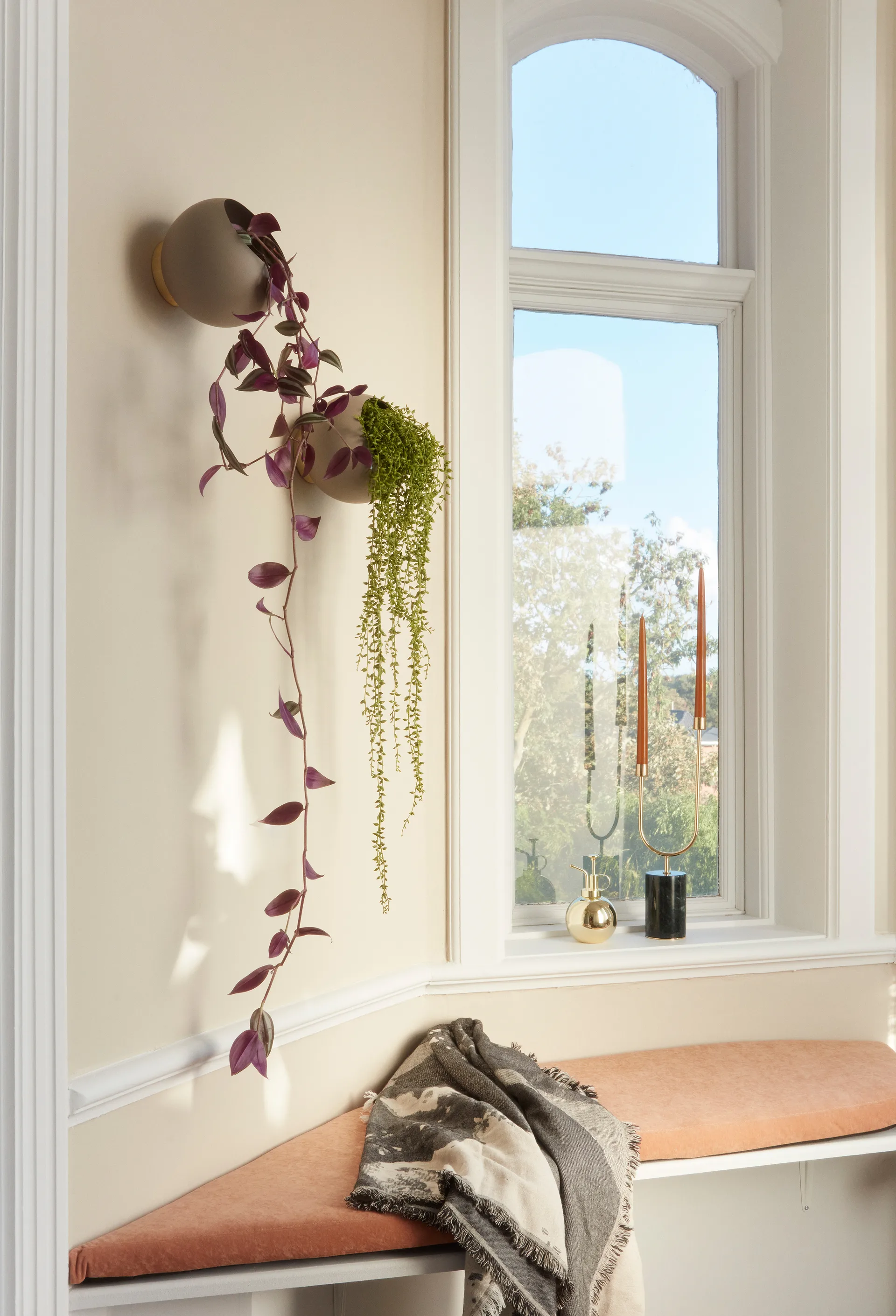 Globe γλάστρα για τοίχο Ø21 εκ., Τοπ AYTM