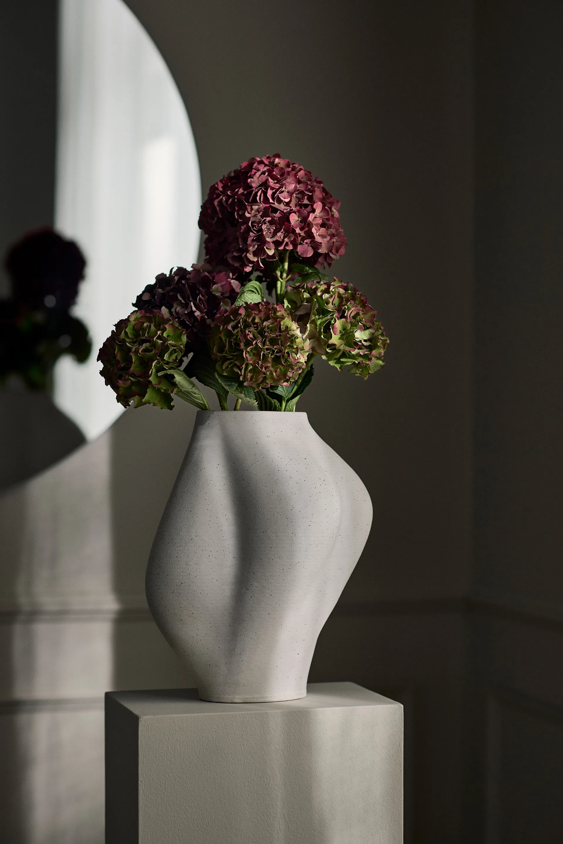 Saltare vas, Cream, Ø17x35 εκ. AYTM