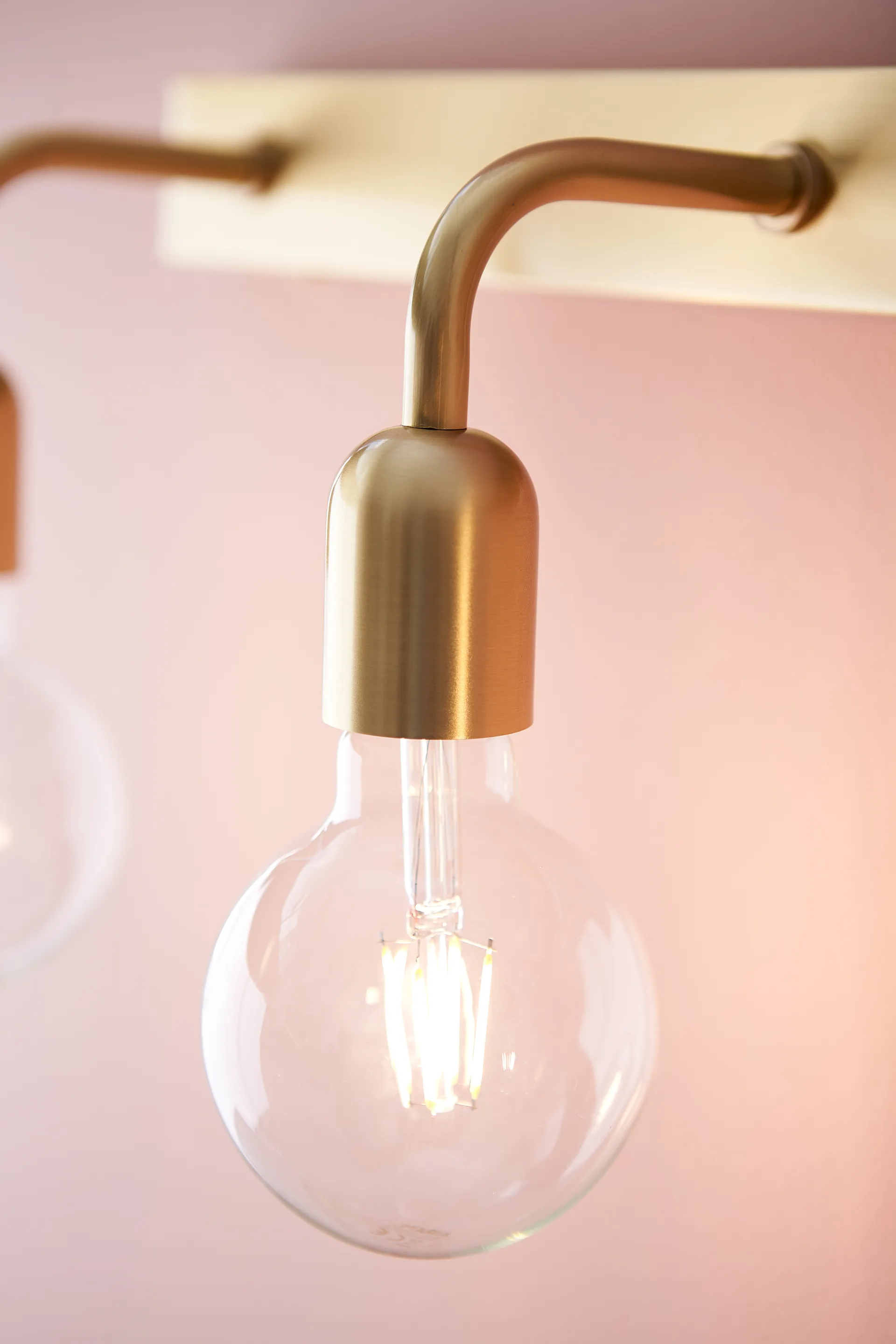 Regal 3 φωτιστικό τοίχου 13.5 cm, Βουρτσισμένος ορείχαλκος Belid