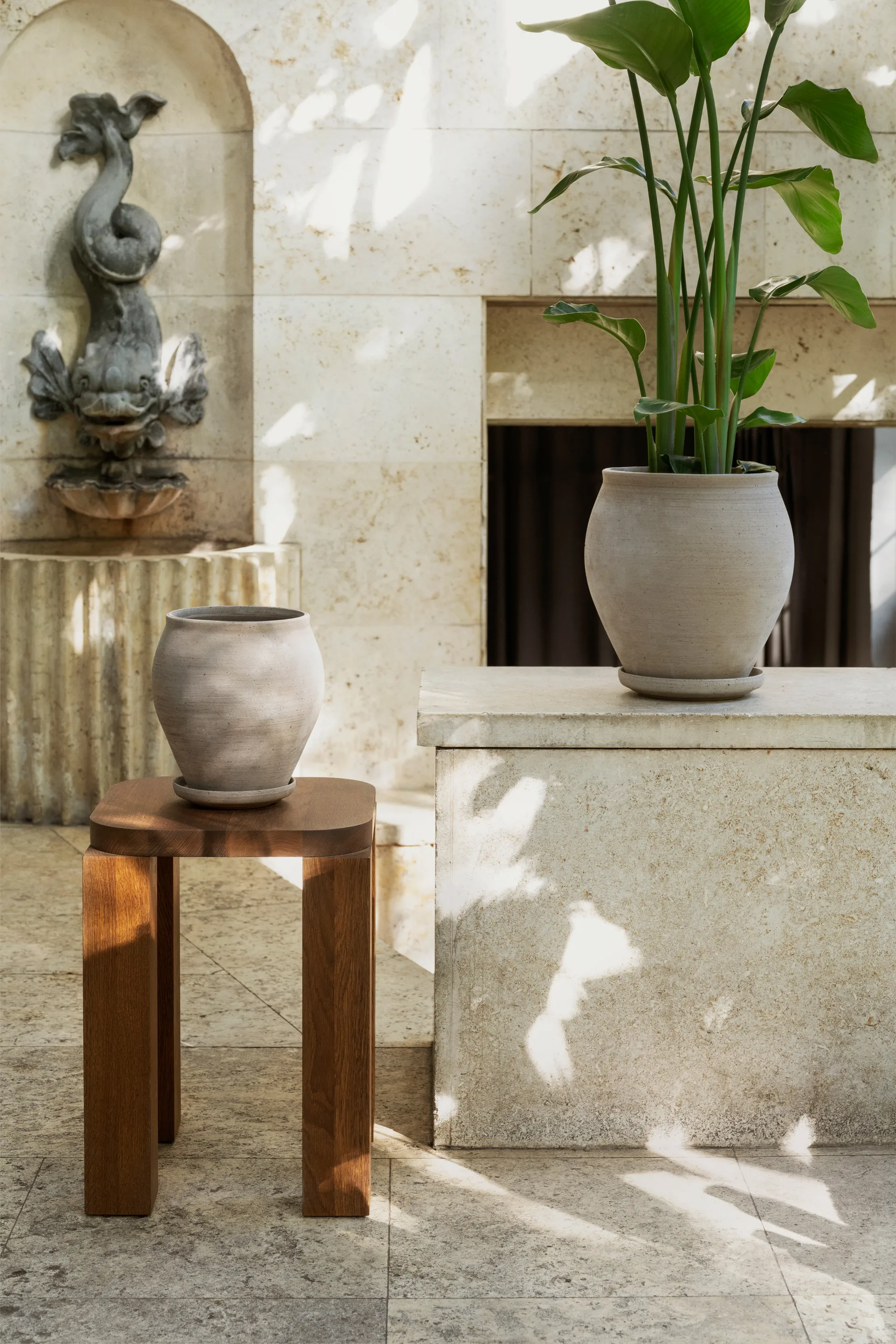 Delphi γλάστρα με πιατάκι 2 τεμάχια, Γκρι, Ø26 εκ. Bergs Potter