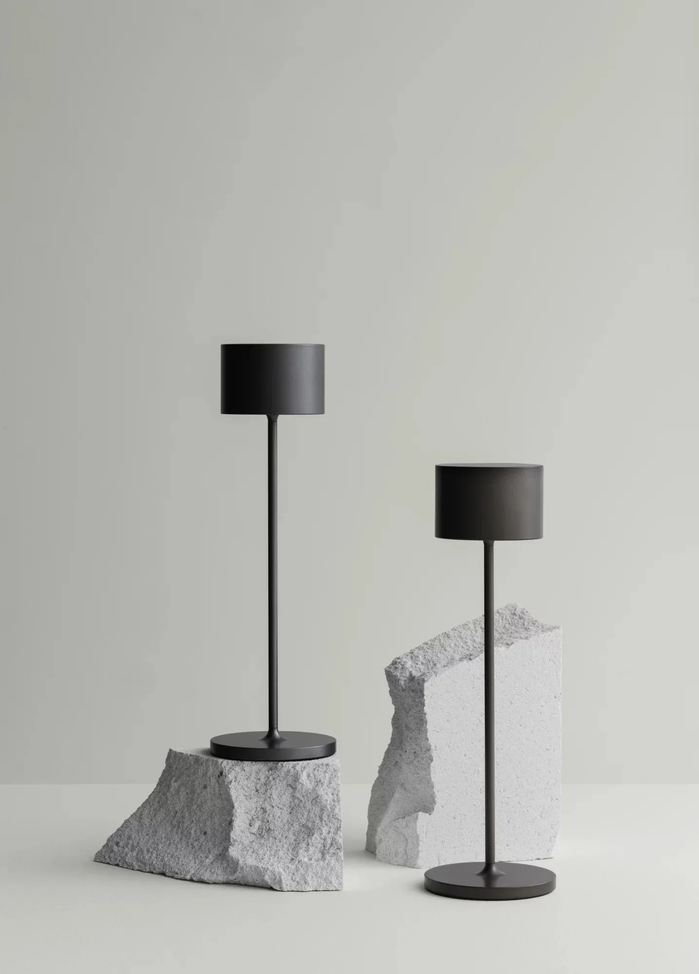 Farol mobile LED-λάμπα 33 εκ., Burned Metal blomus